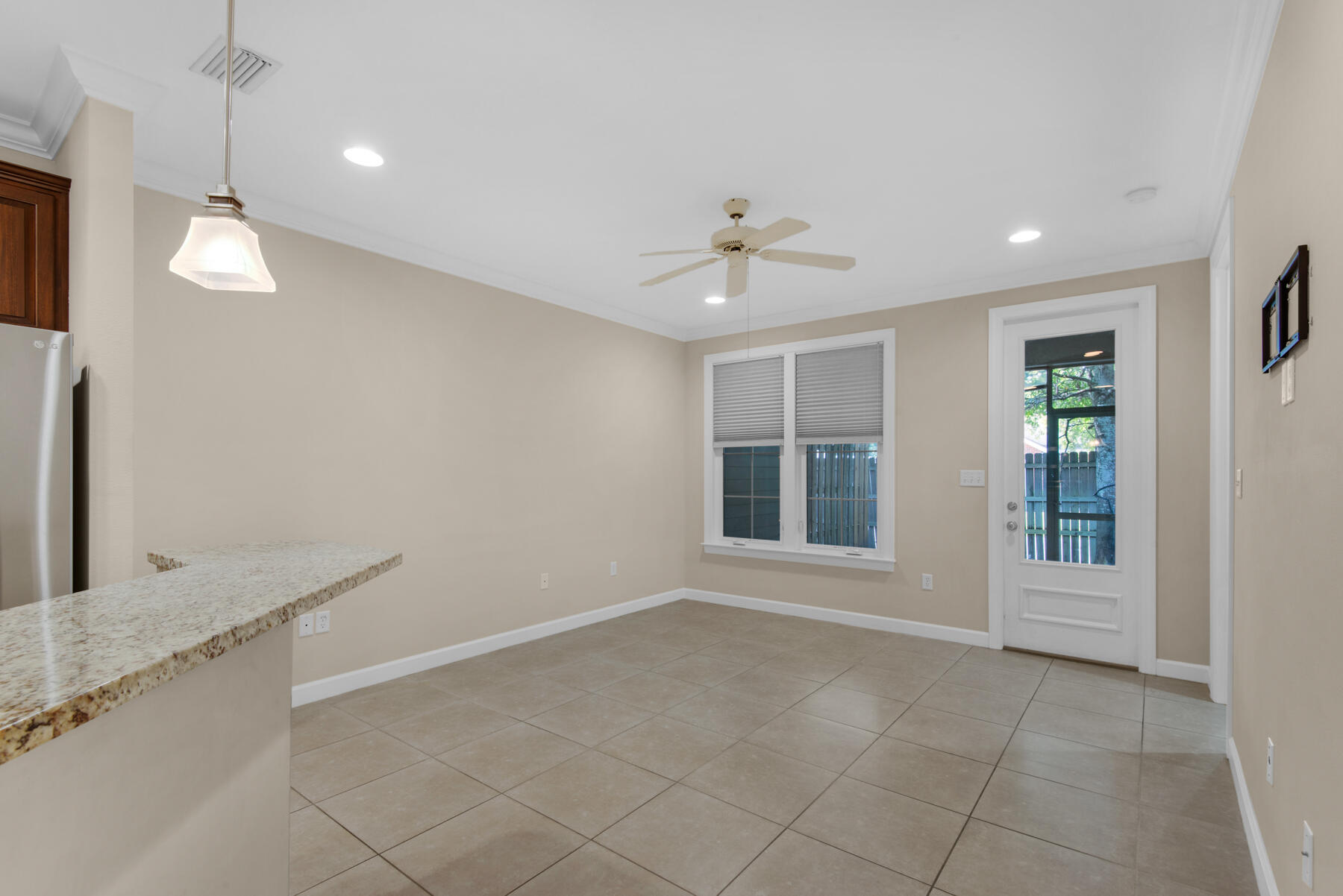 MARINA LANDING - Residential