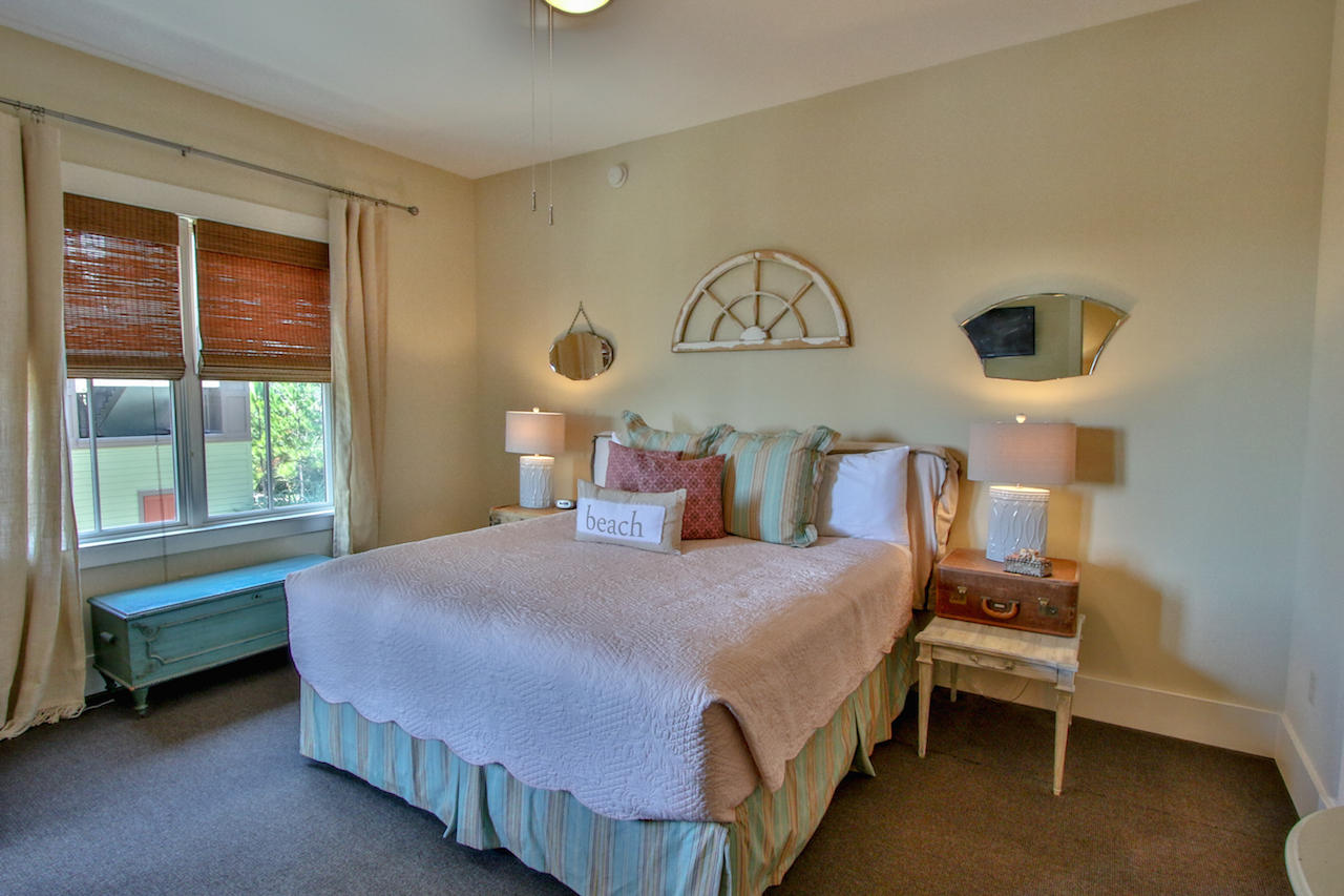 REDFISH VILLAGE - Residential