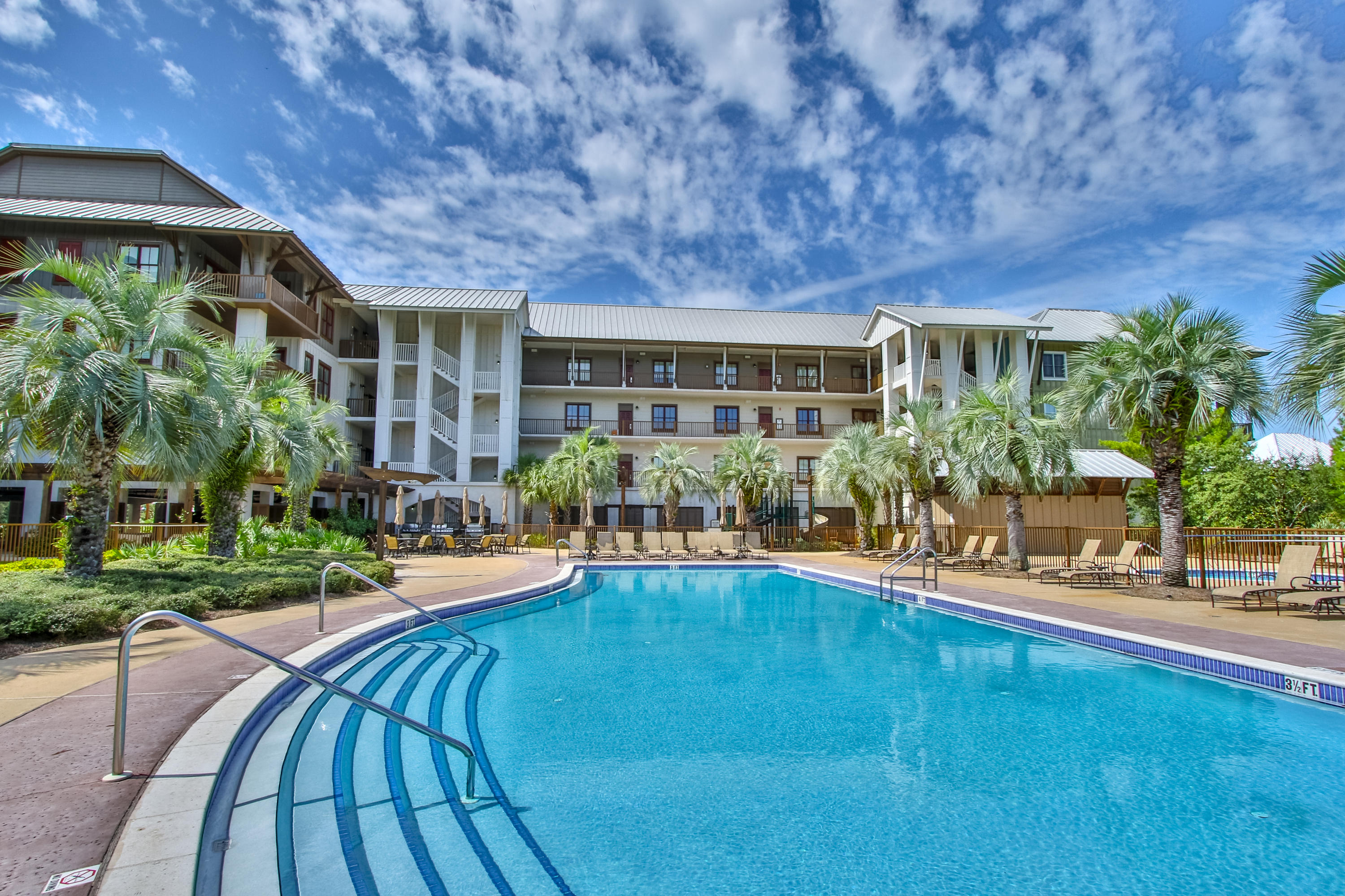 REDFISH VILLAGE - Residential