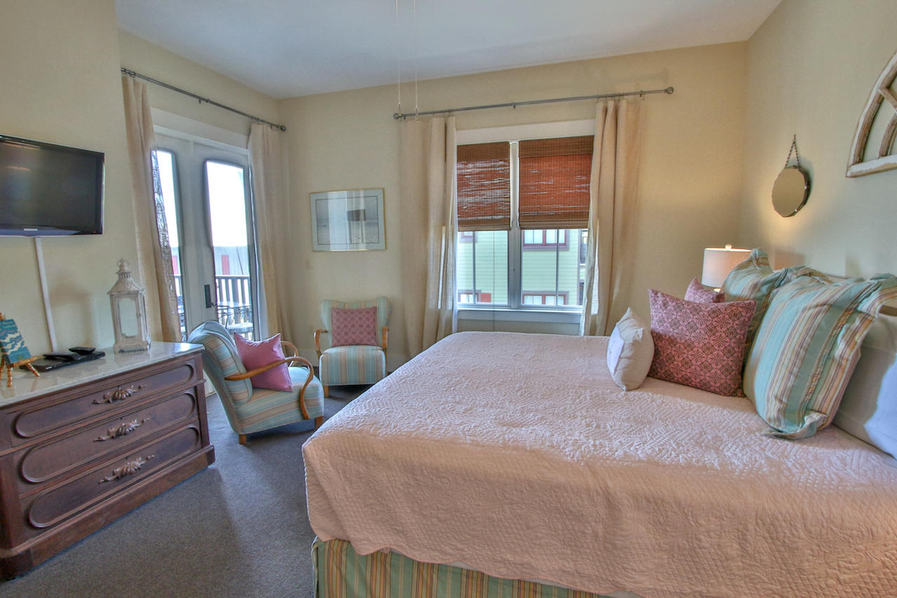 REDFISH VILLAGE - Residential