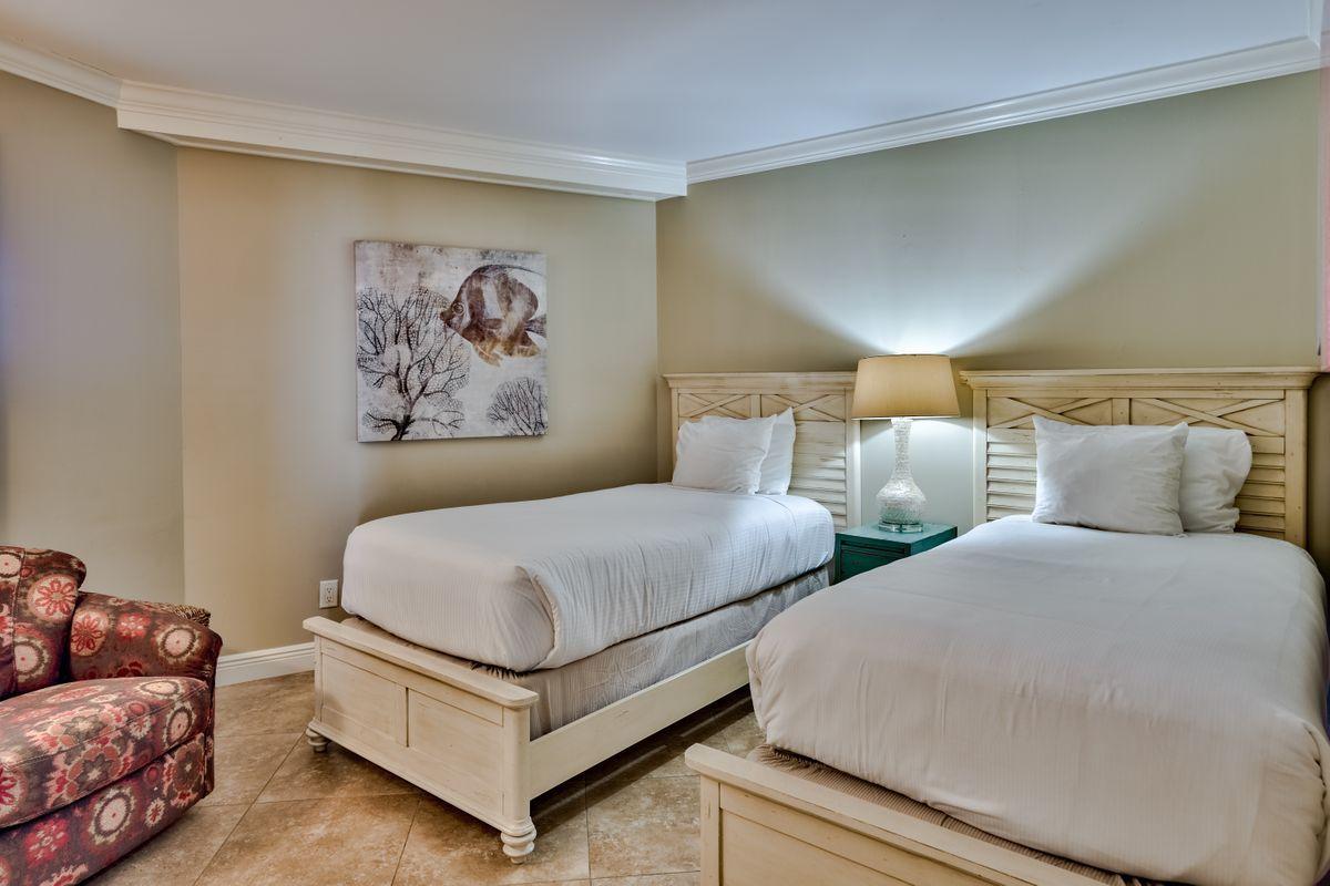 BEACHSIDE ONE - Residential