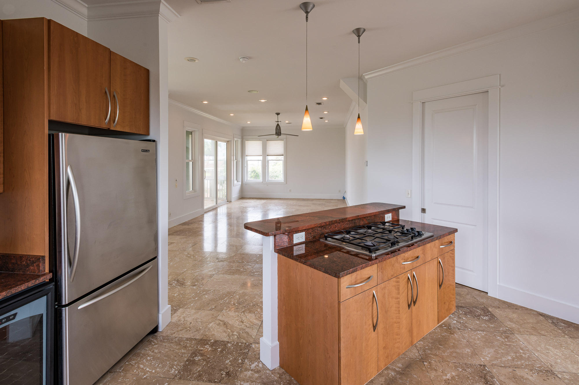 BLUE MOUNTAIN BEACH - Residential