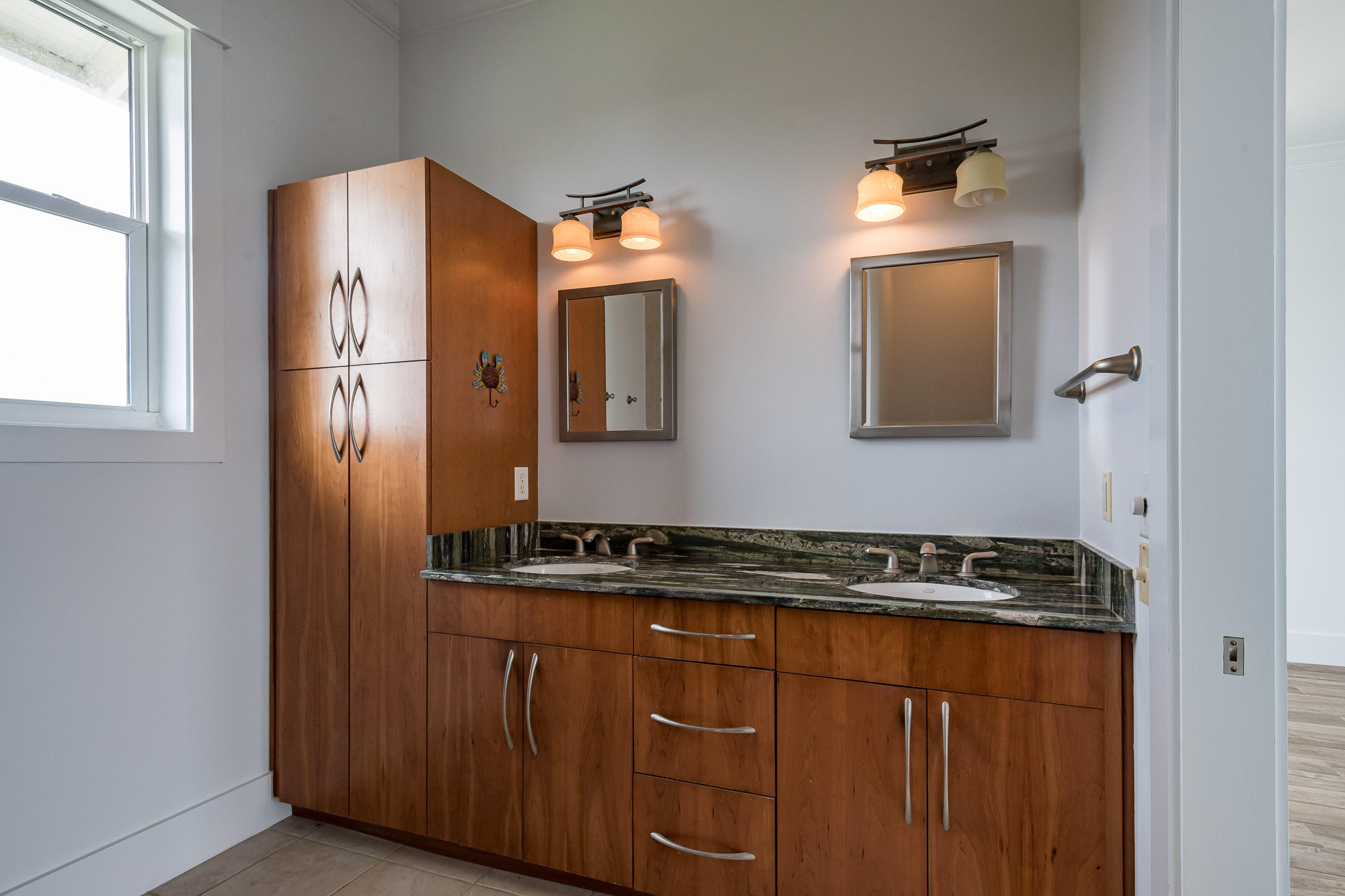 BLUE MOUNTAIN BEACH - Residential