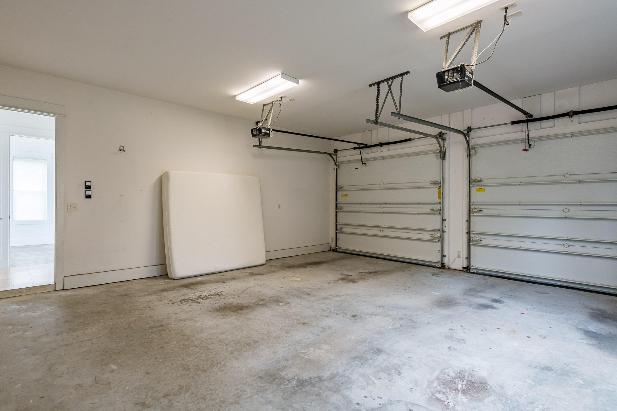 BLUE MOUNTAIN BEACH - Residential