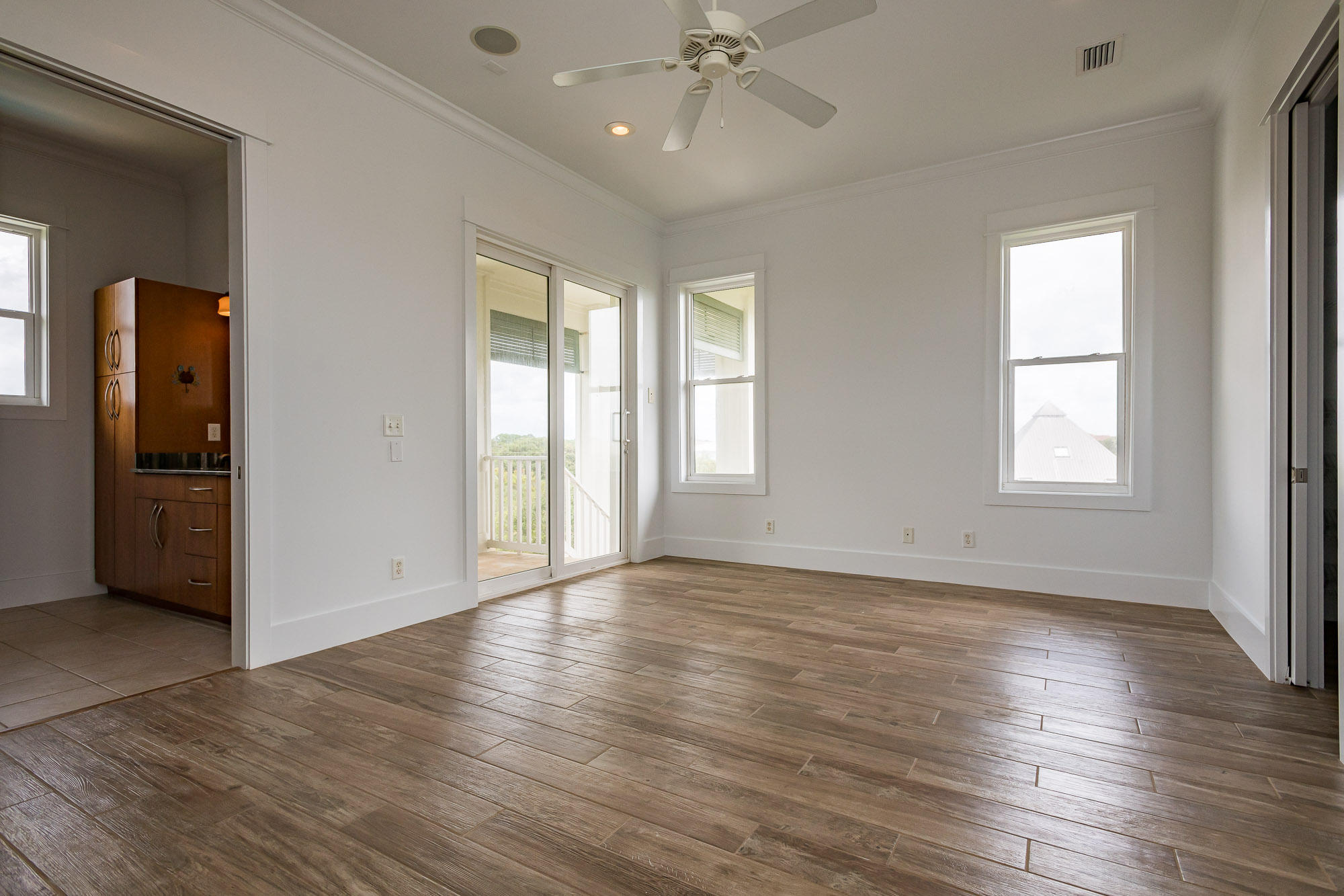 BLUE MOUNTAIN BEACH - Residential