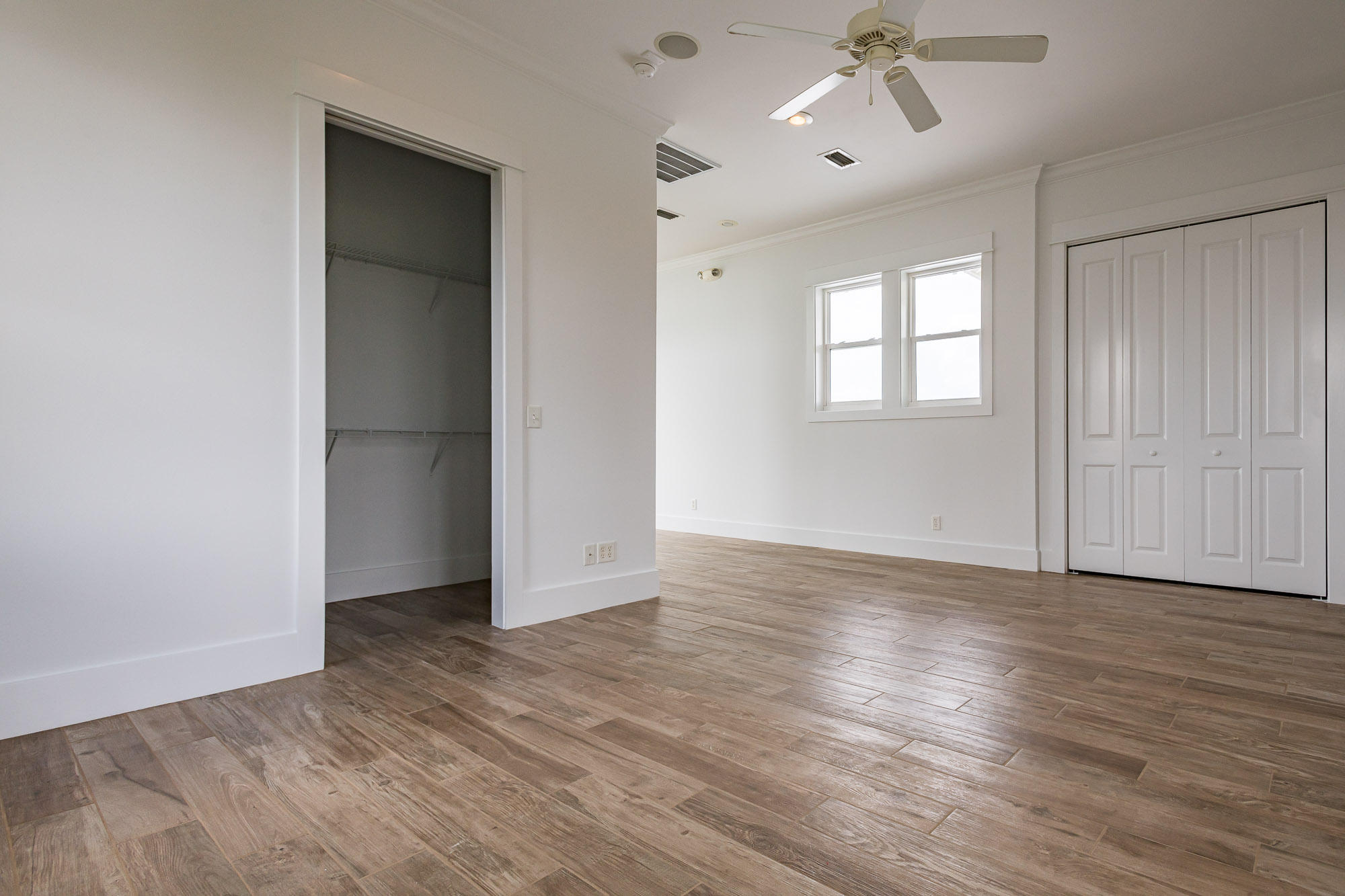 BLUE MOUNTAIN BEACH - Residential