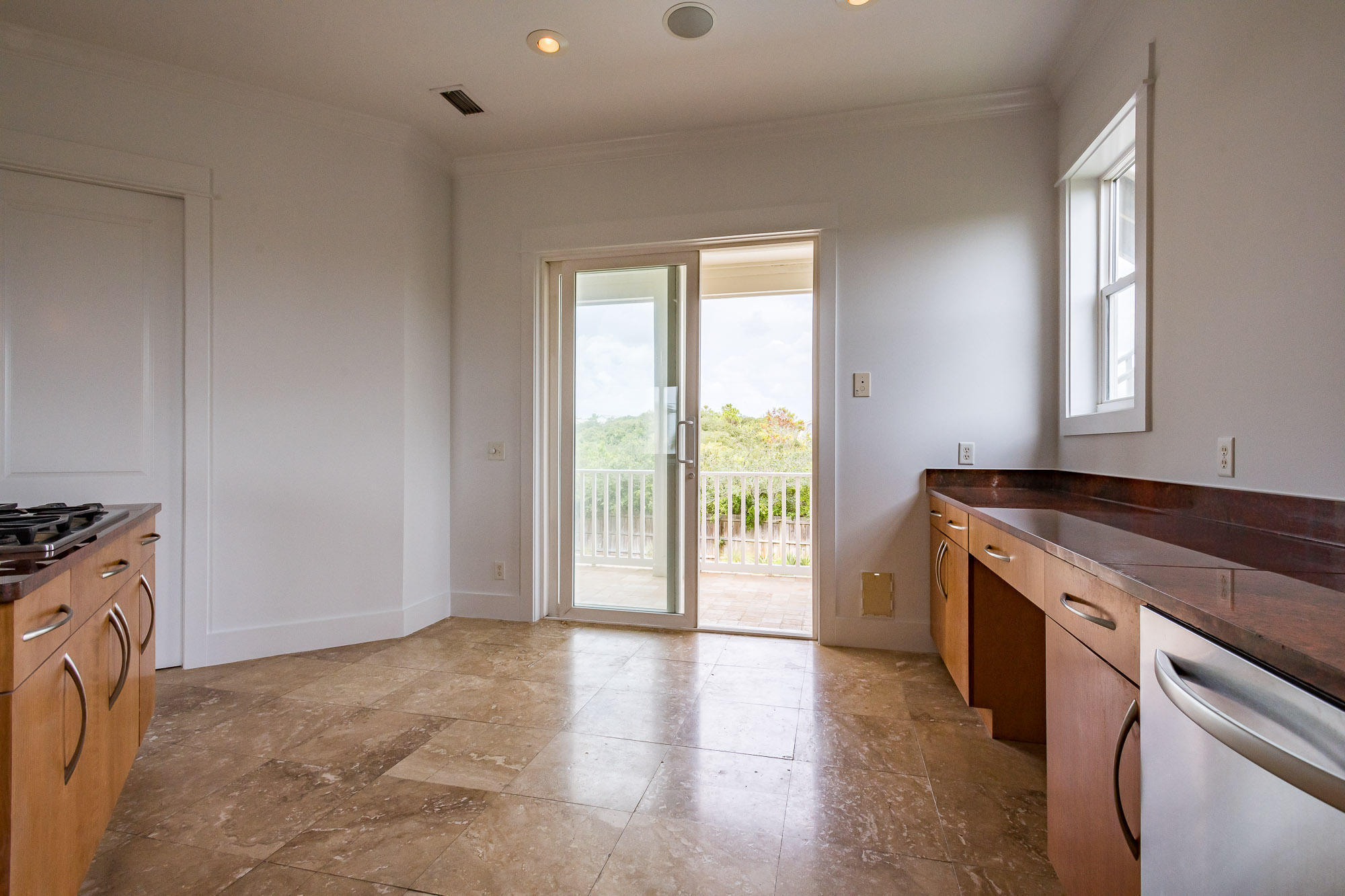 BLUE MOUNTAIN BEACH - Residential