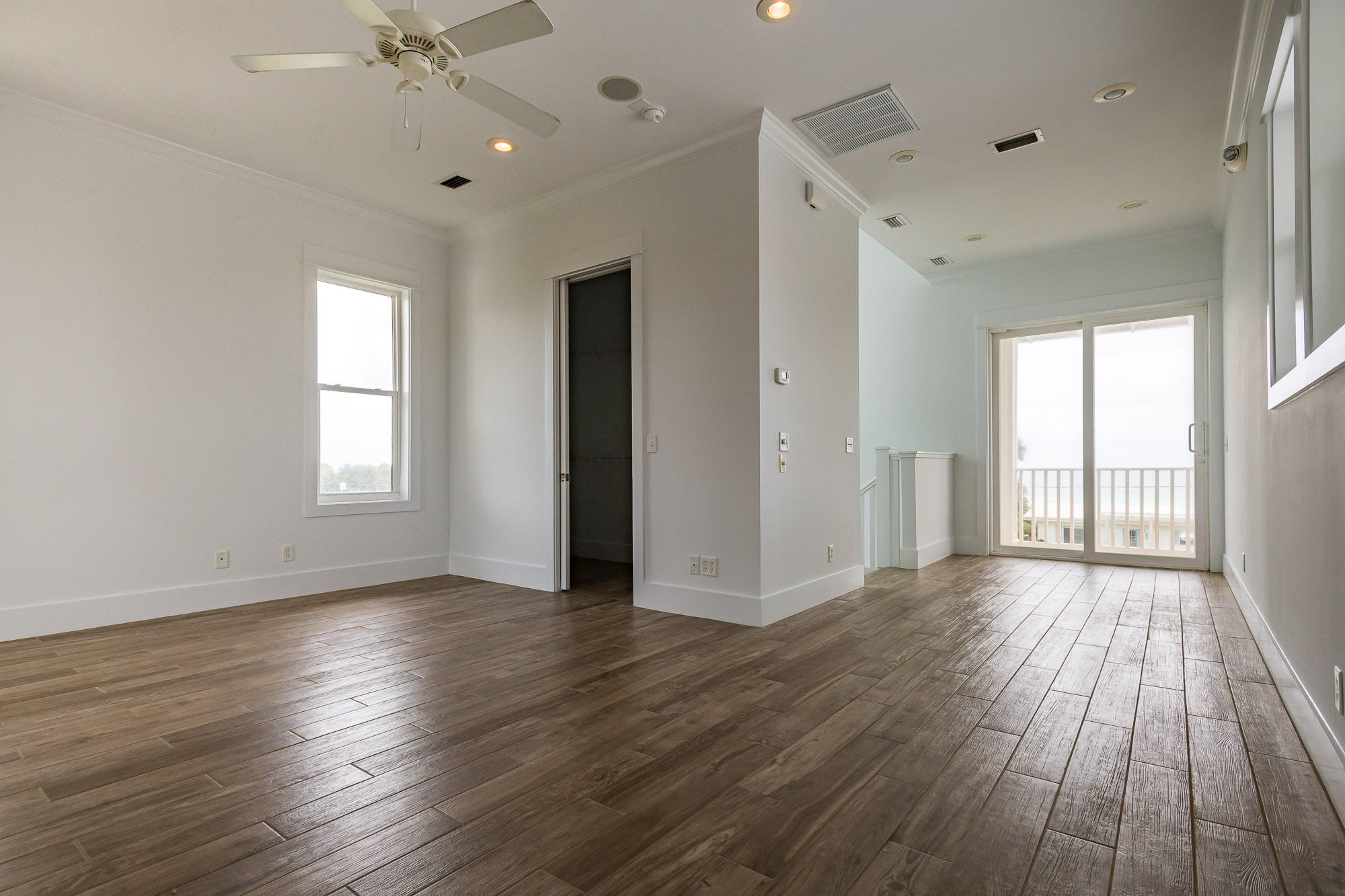 BLUE MOUNTAIN BEACH - Residential