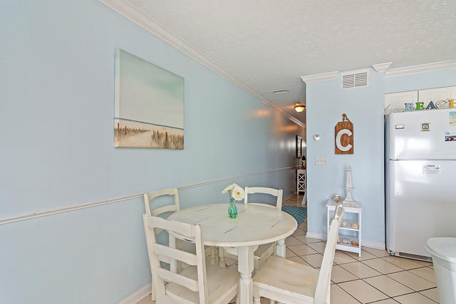 LEEWARD CONDO II - Residential