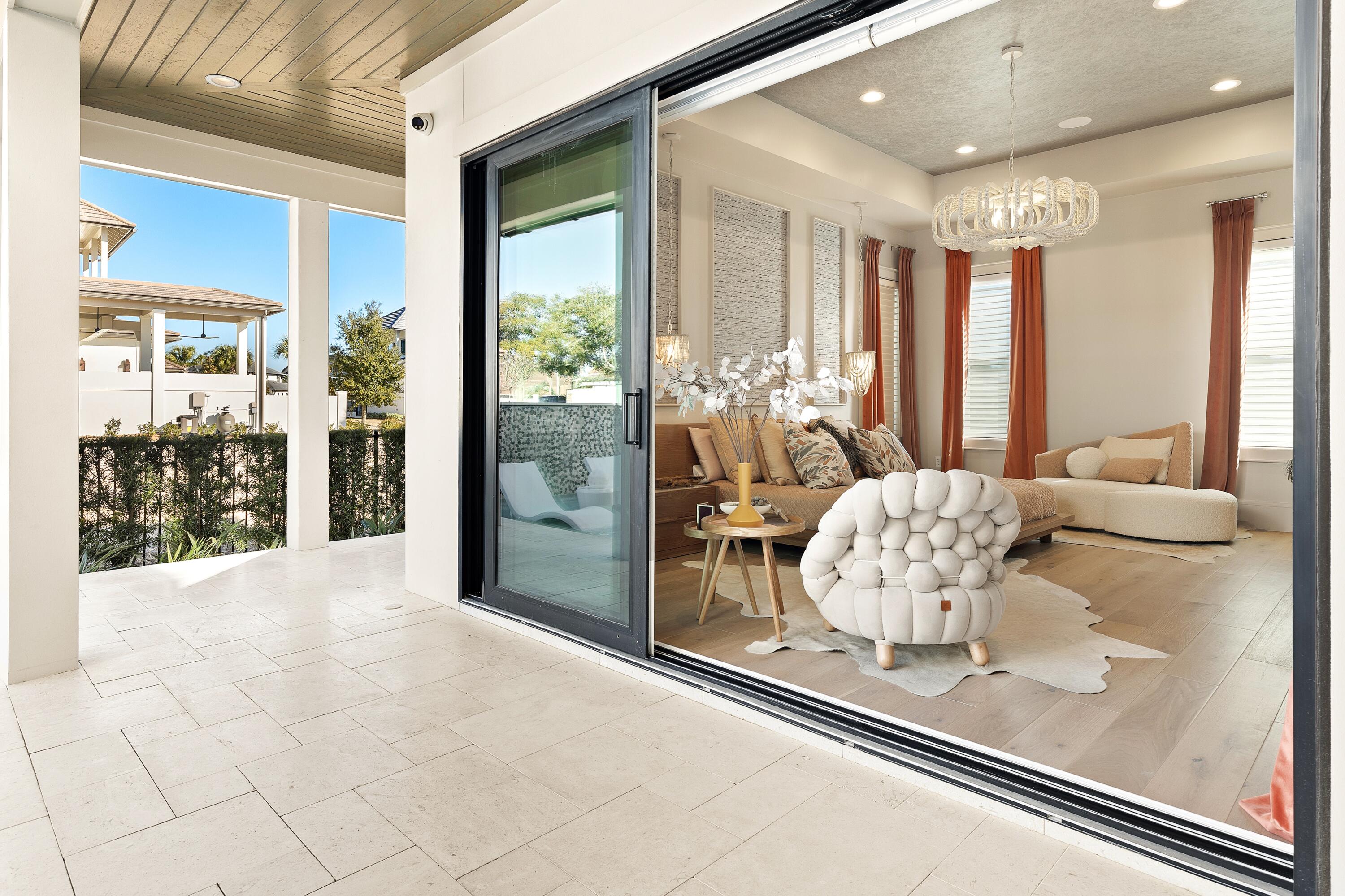 REGATTA BAY - Residential