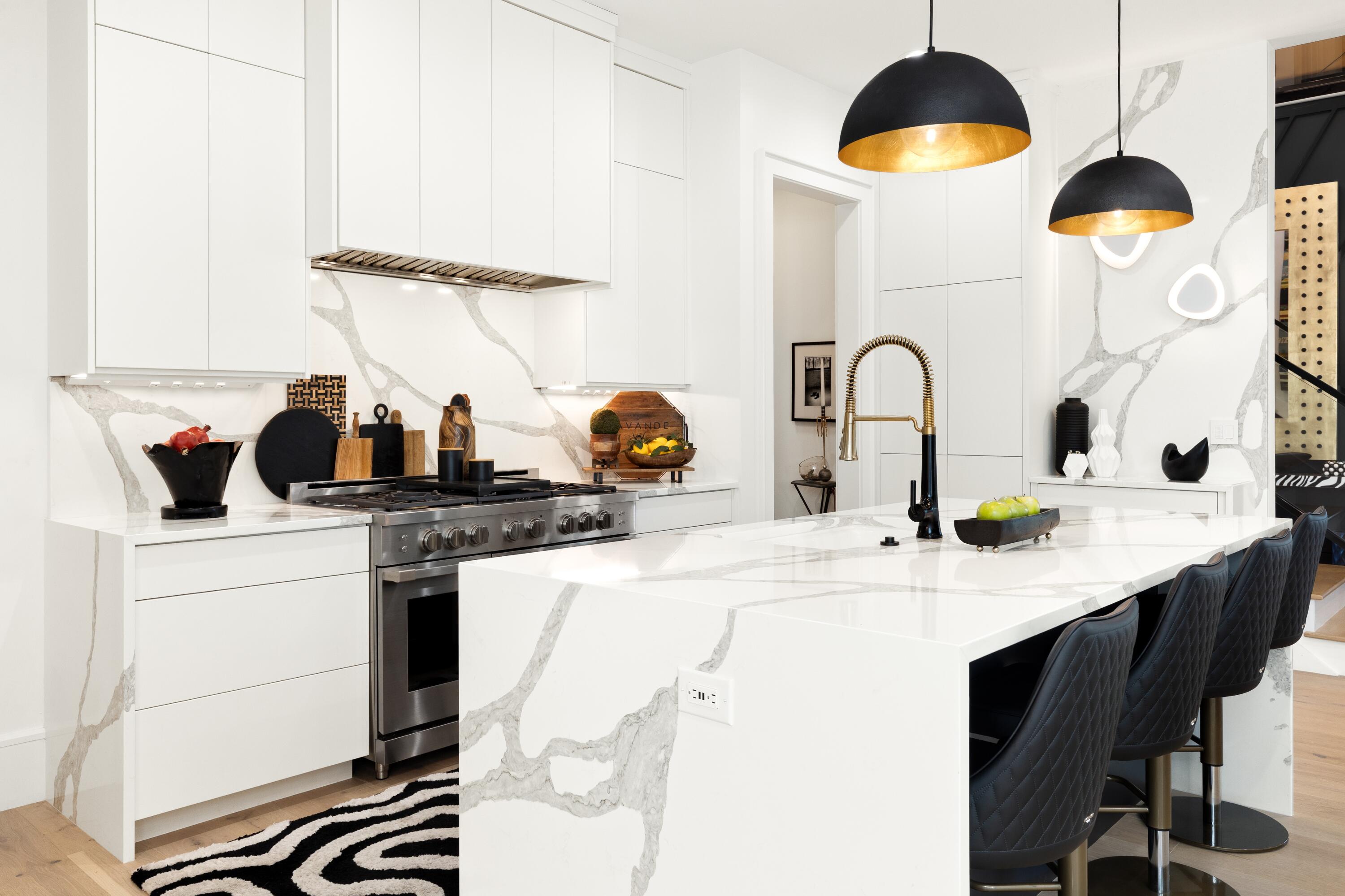 REGATTA BAY - Residential