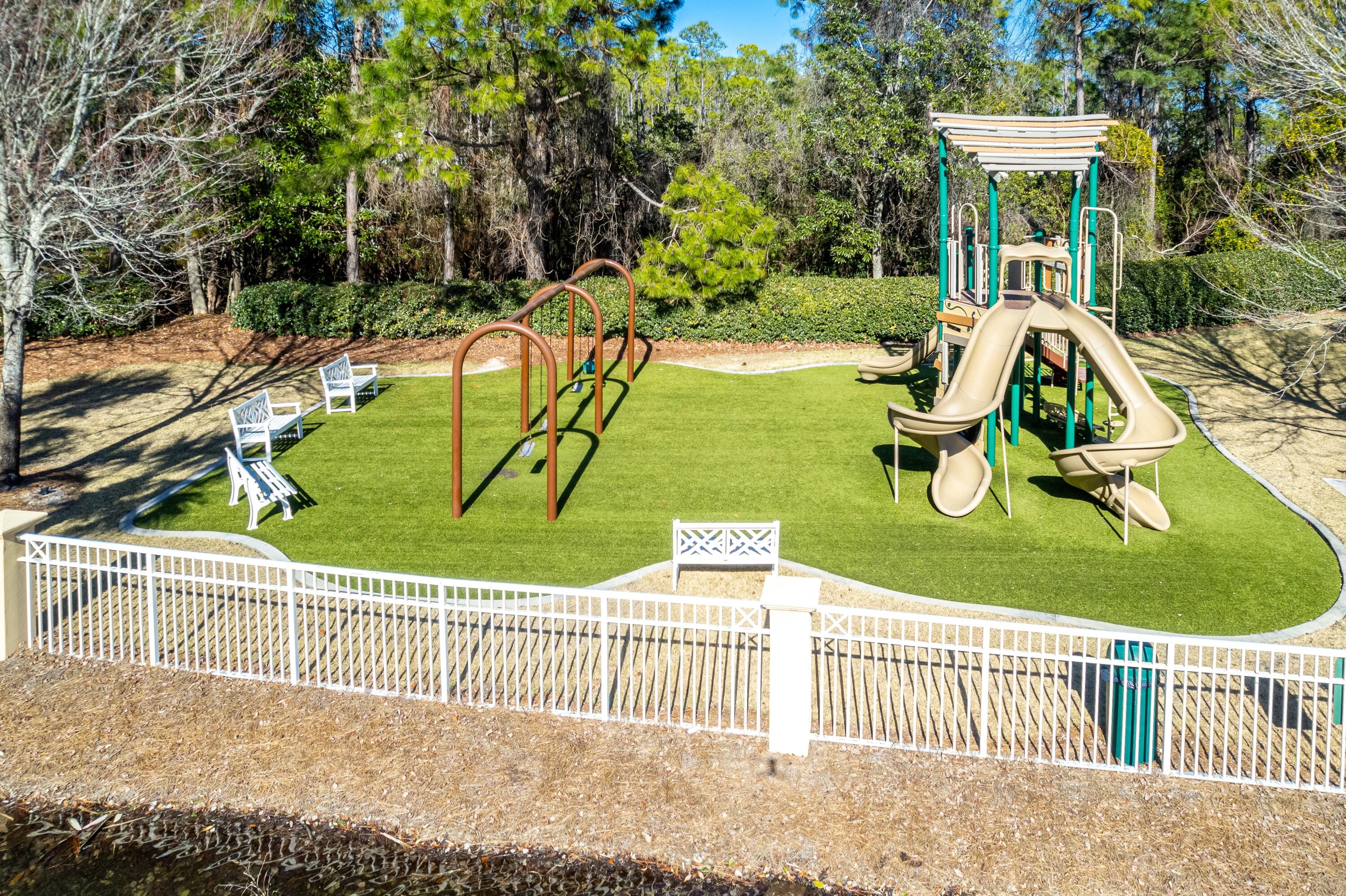 REGATTA BAY - Residential