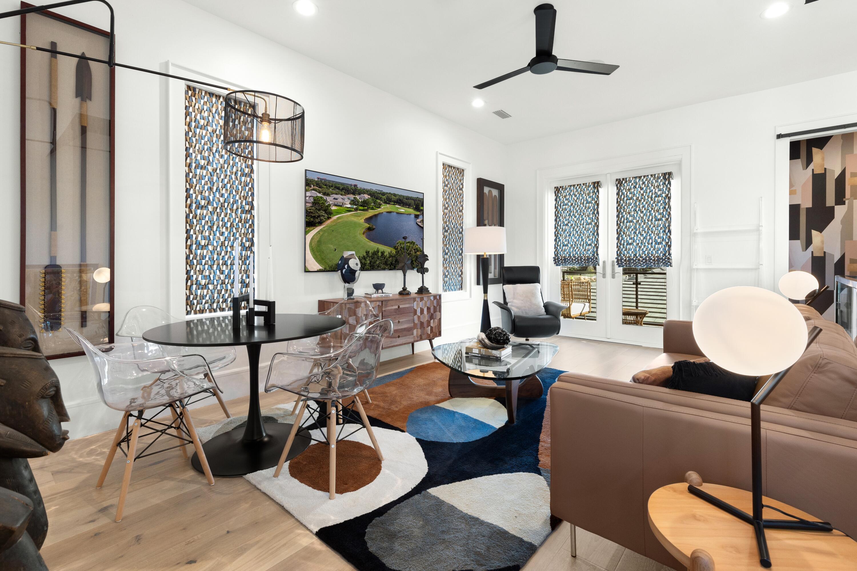 REGATTA BAY - Residential