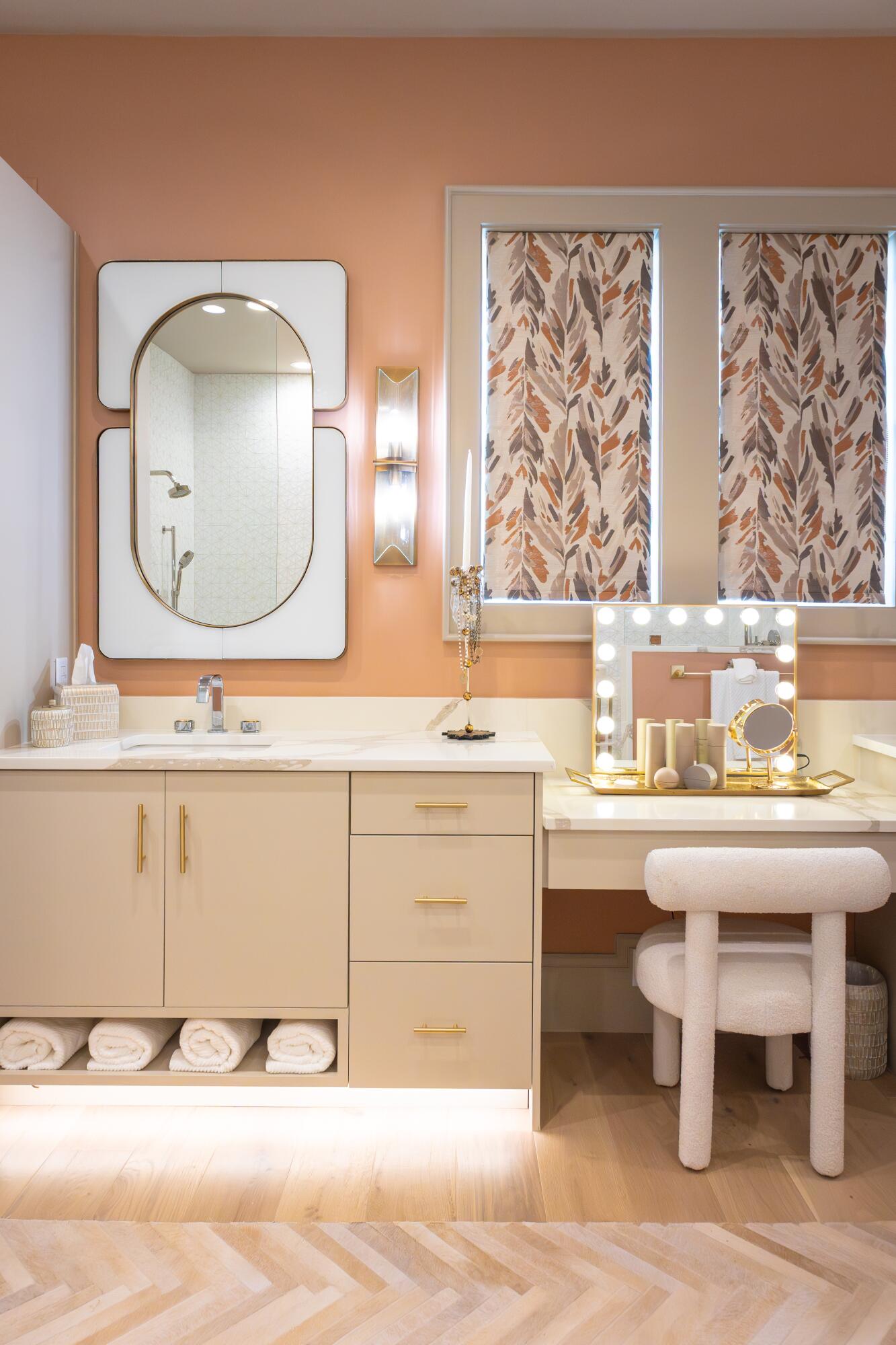 REGATTA BAY - Residential