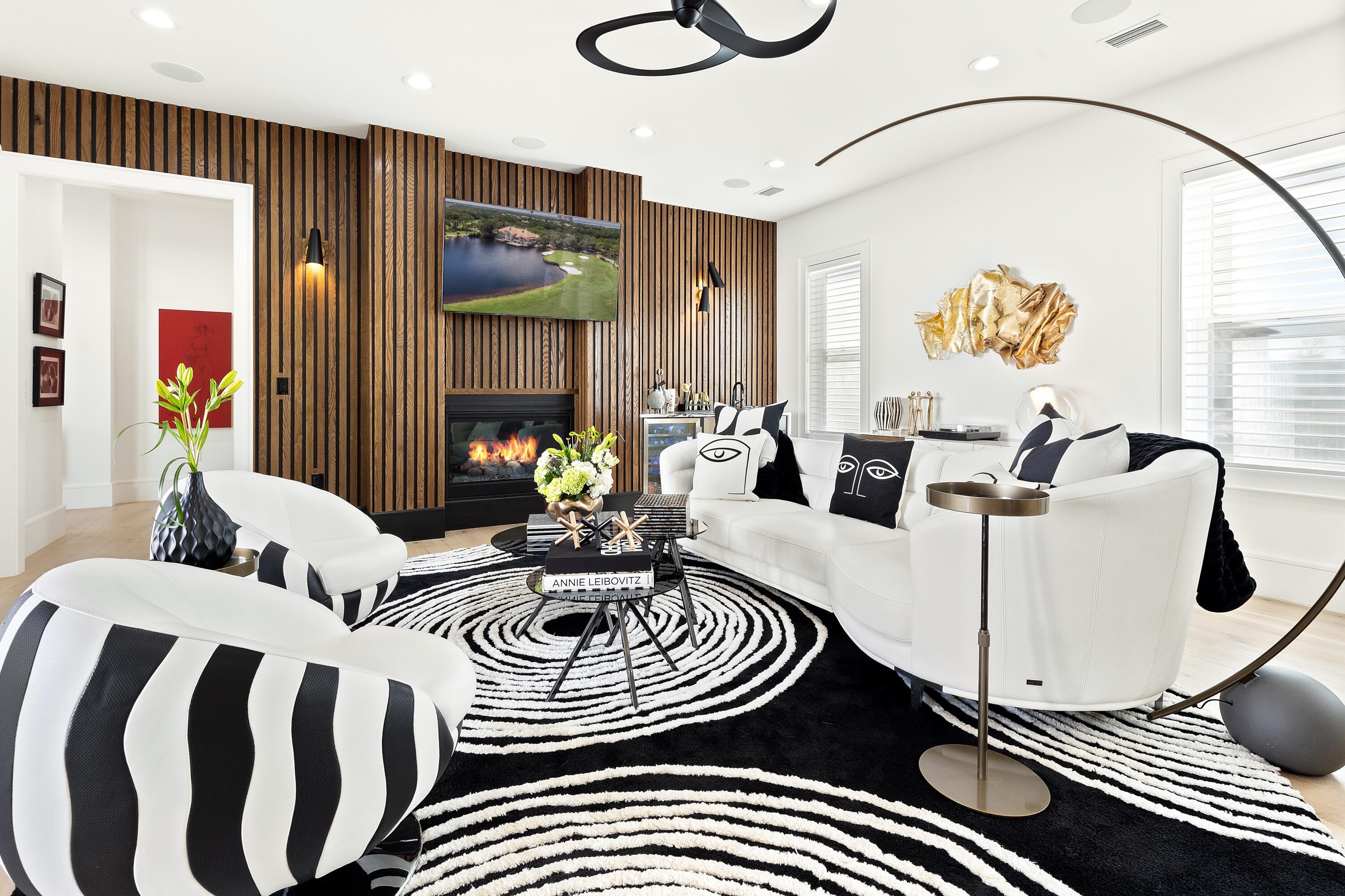 REGATTA BAY - Residential