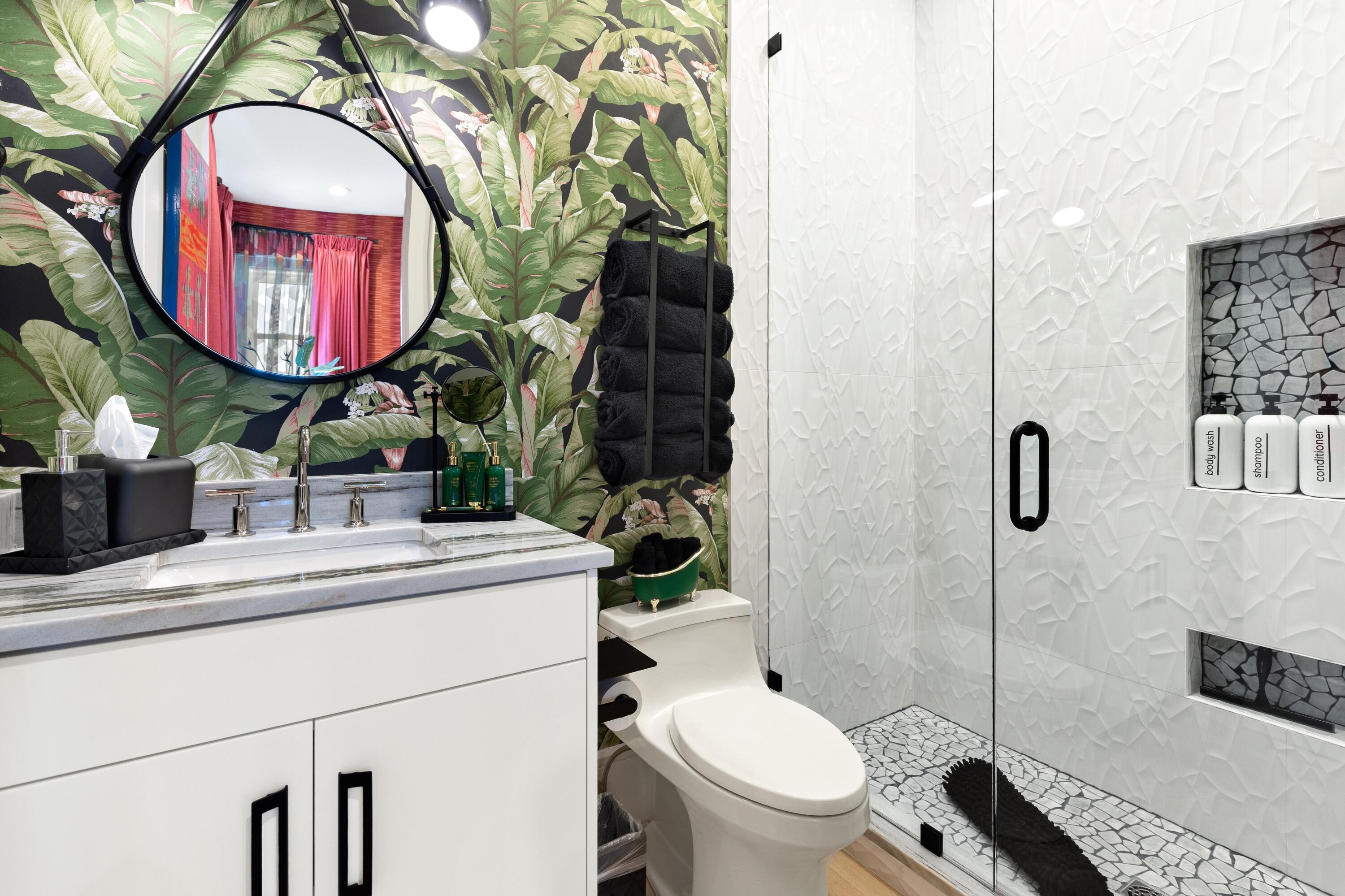 REGATTA BAY - Residential