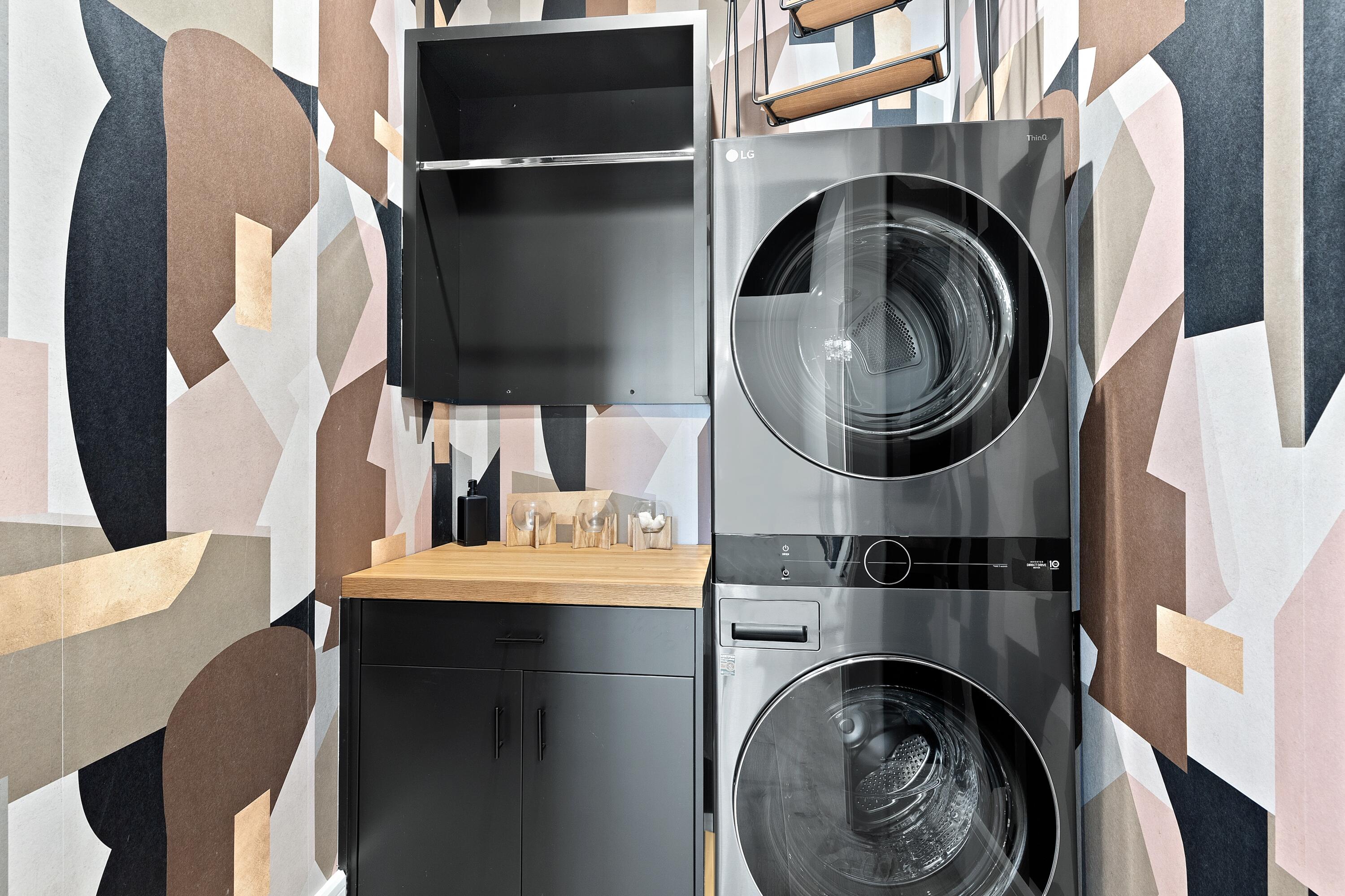 REGATTA BAY - Residential