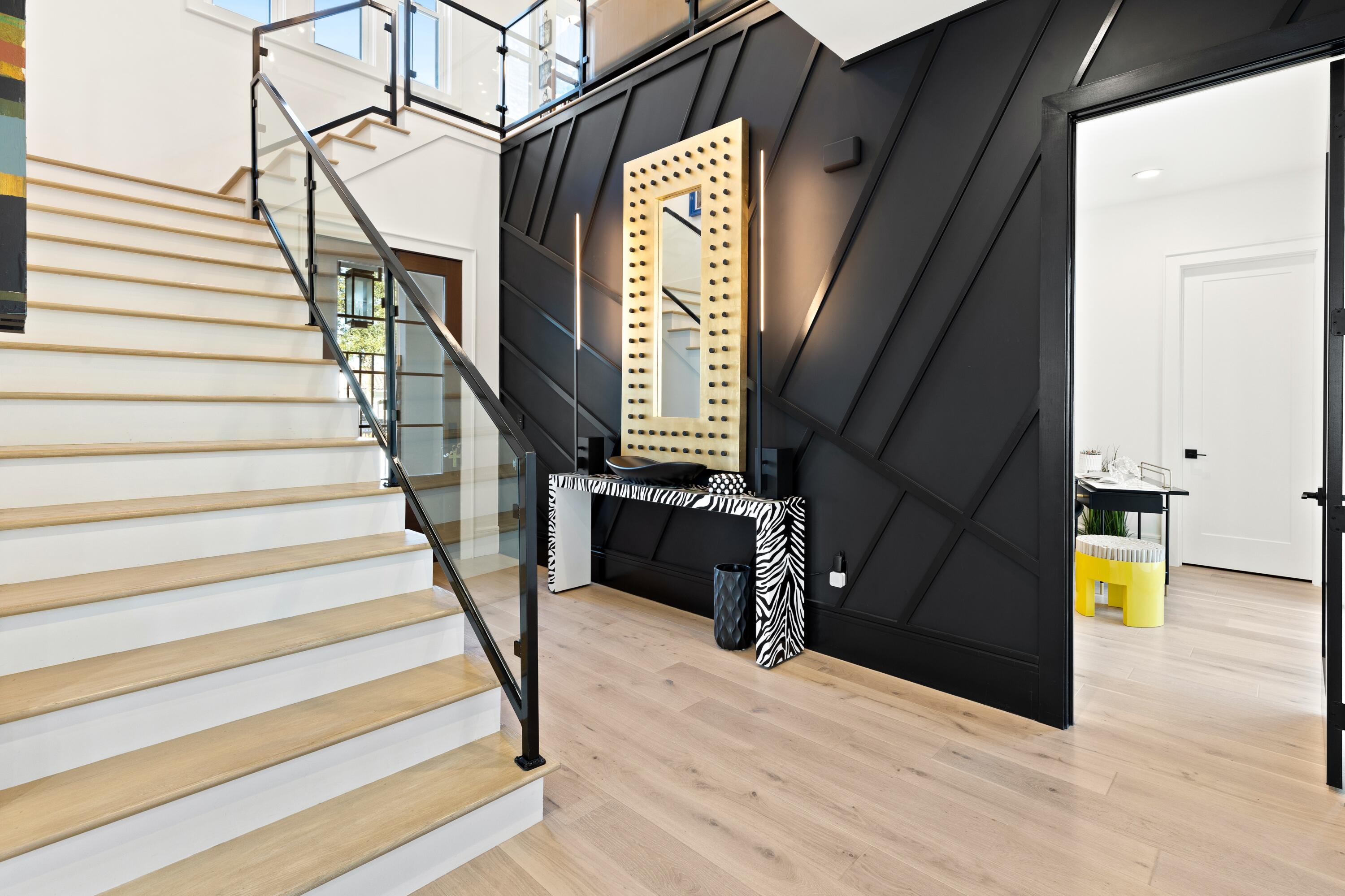 REGATTA BAY - Residential