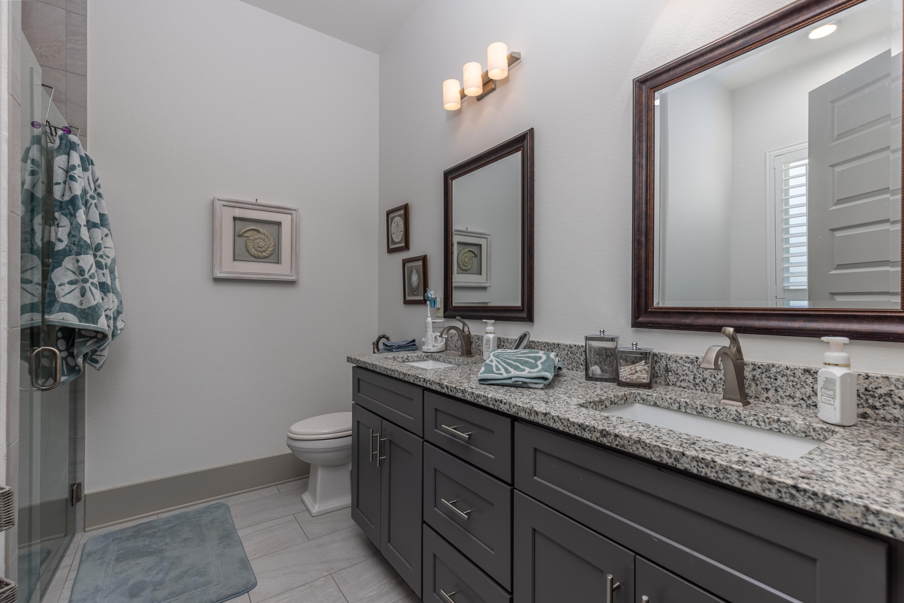 FRANGISTA BEACH 2ND ADDN - Residential