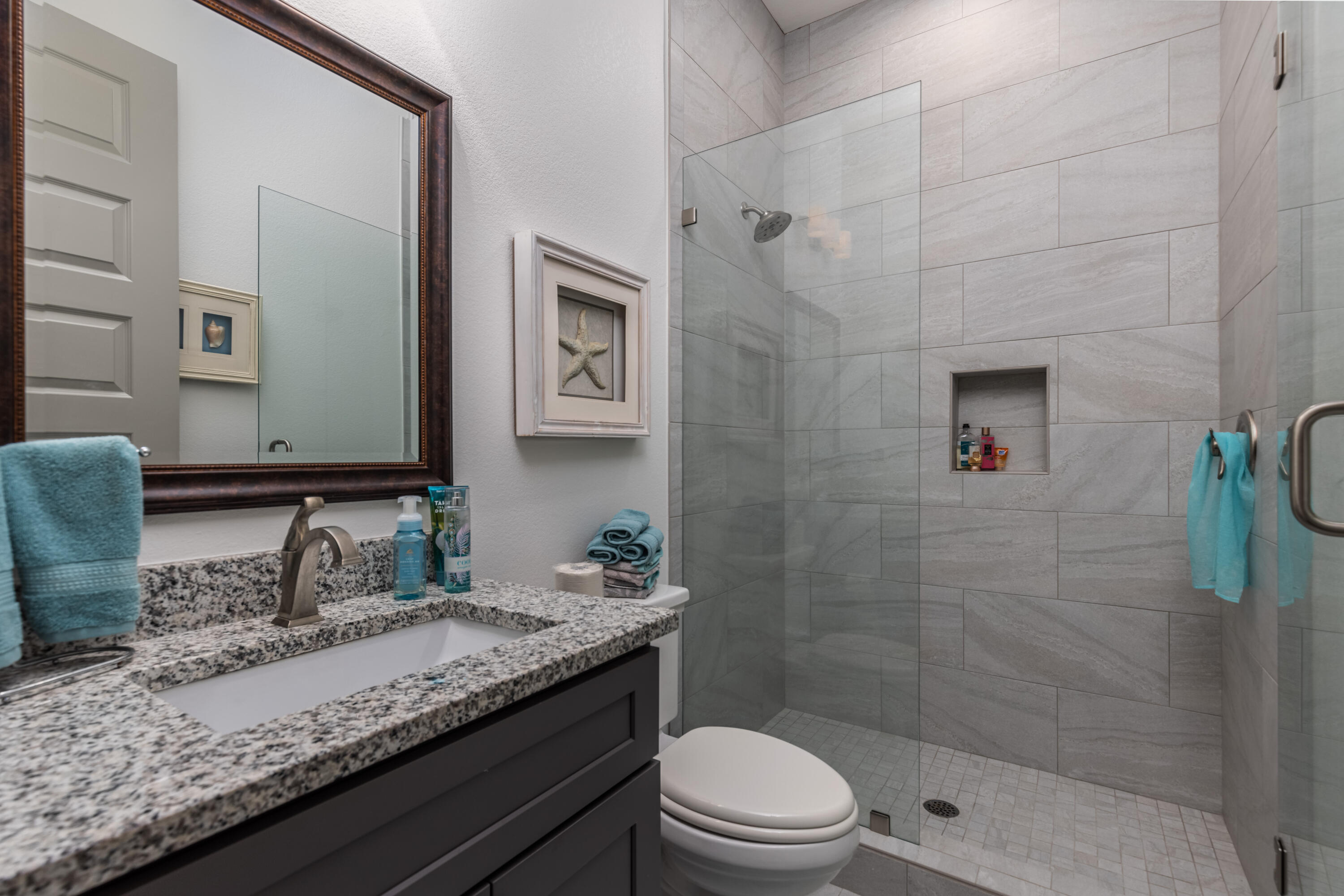 FRANGISTA BEACH 2ND ADDN - Residential