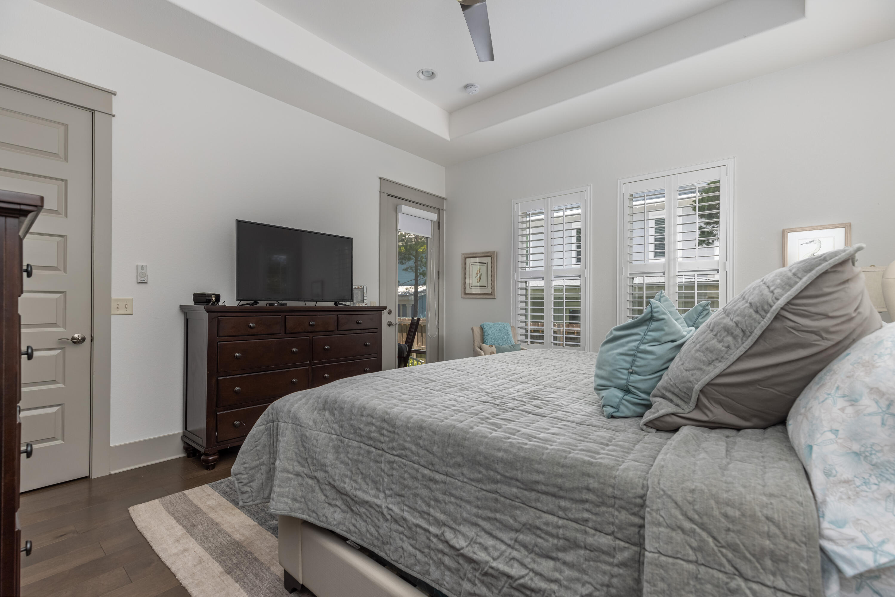 FRANGISTA BEACH 2ND ADDN - Residential