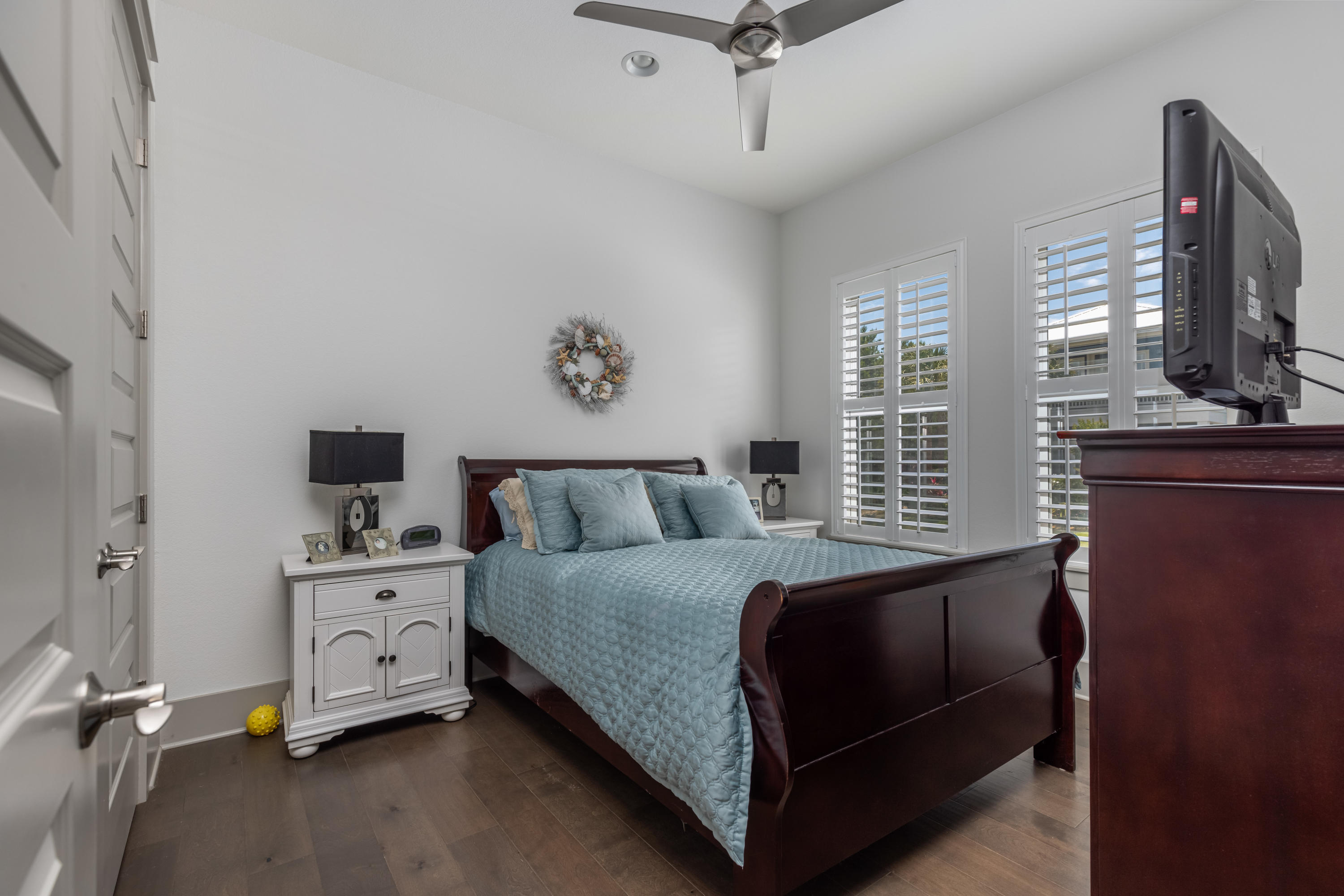 FRANGISTA BEACH 2ND ADDN - Residential