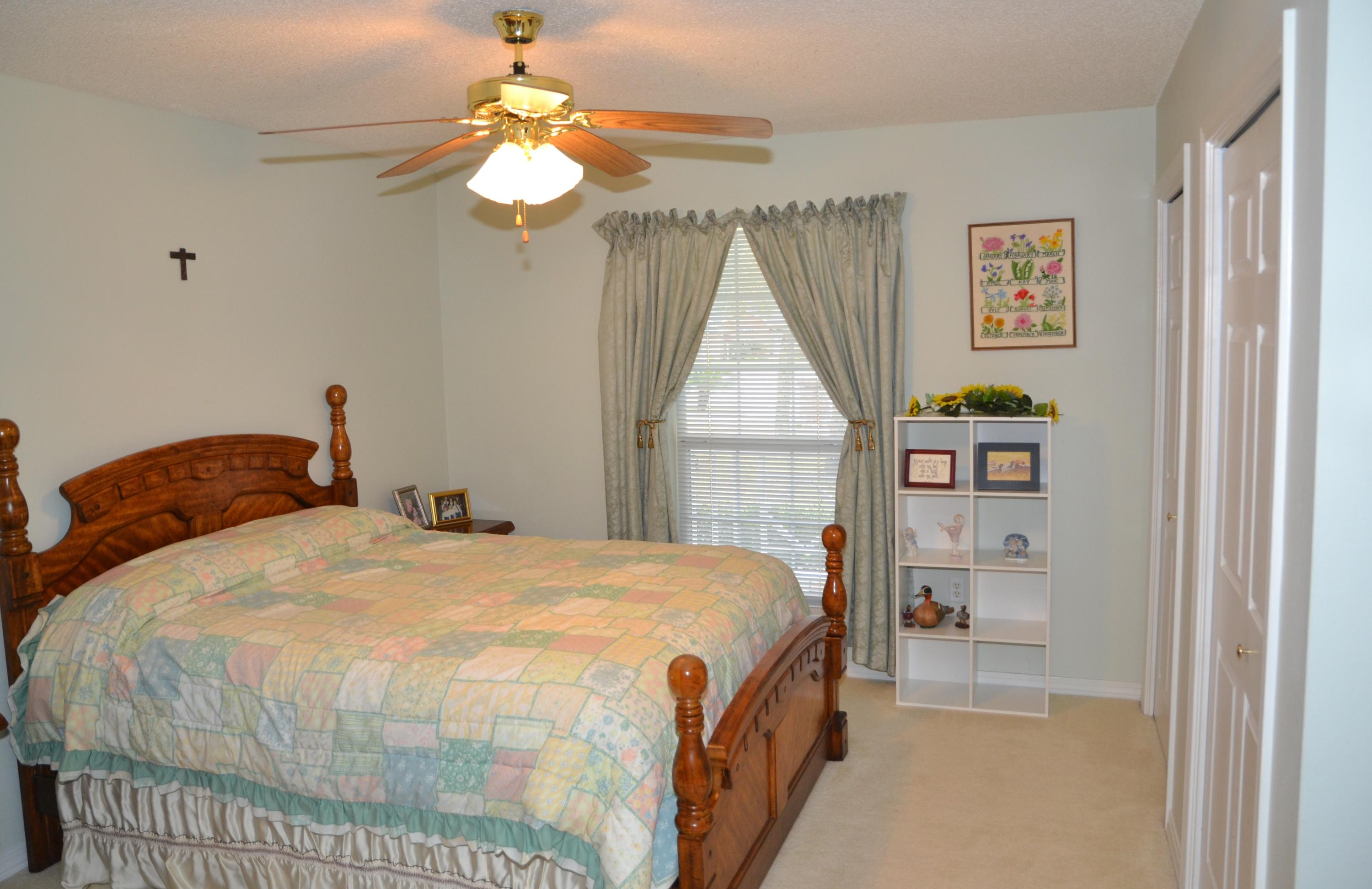 ROYAL OAKS - Residential