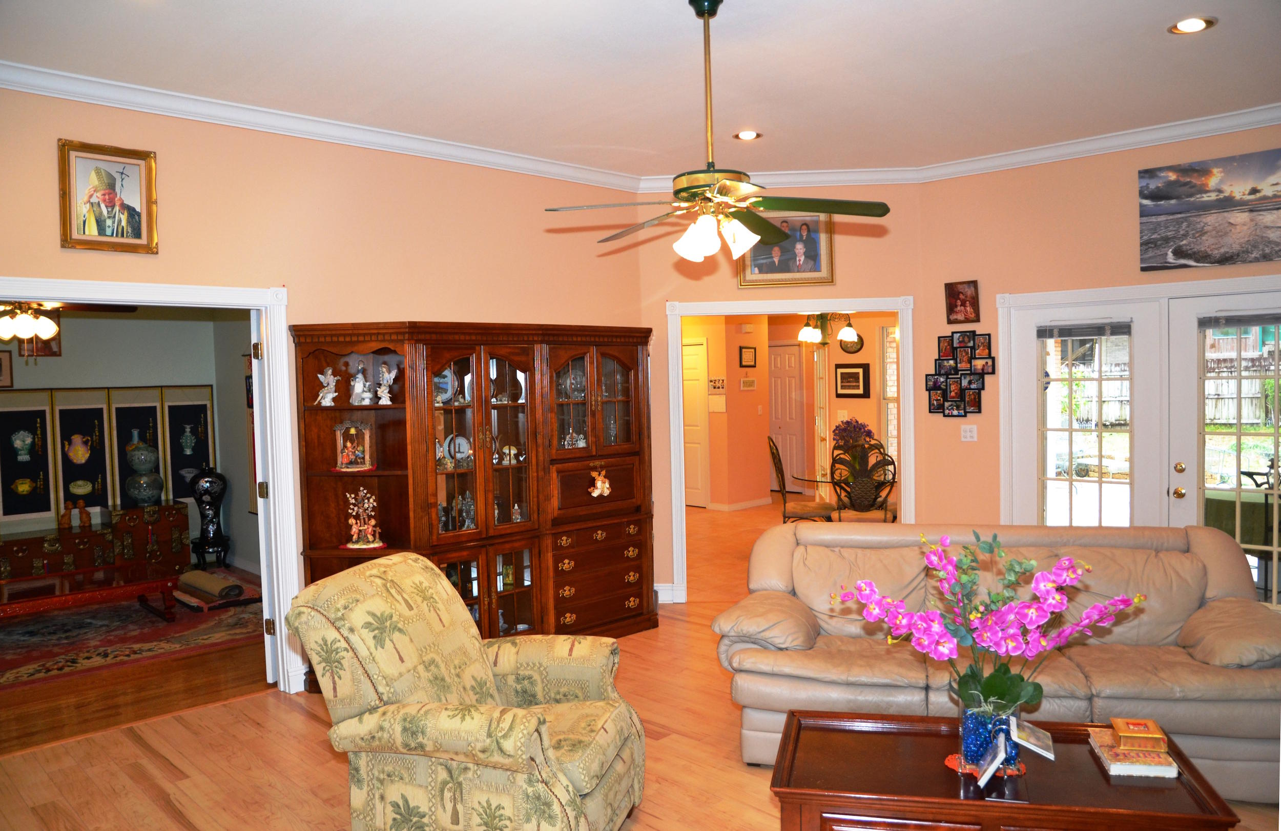 ROYAL OAKS - Residential