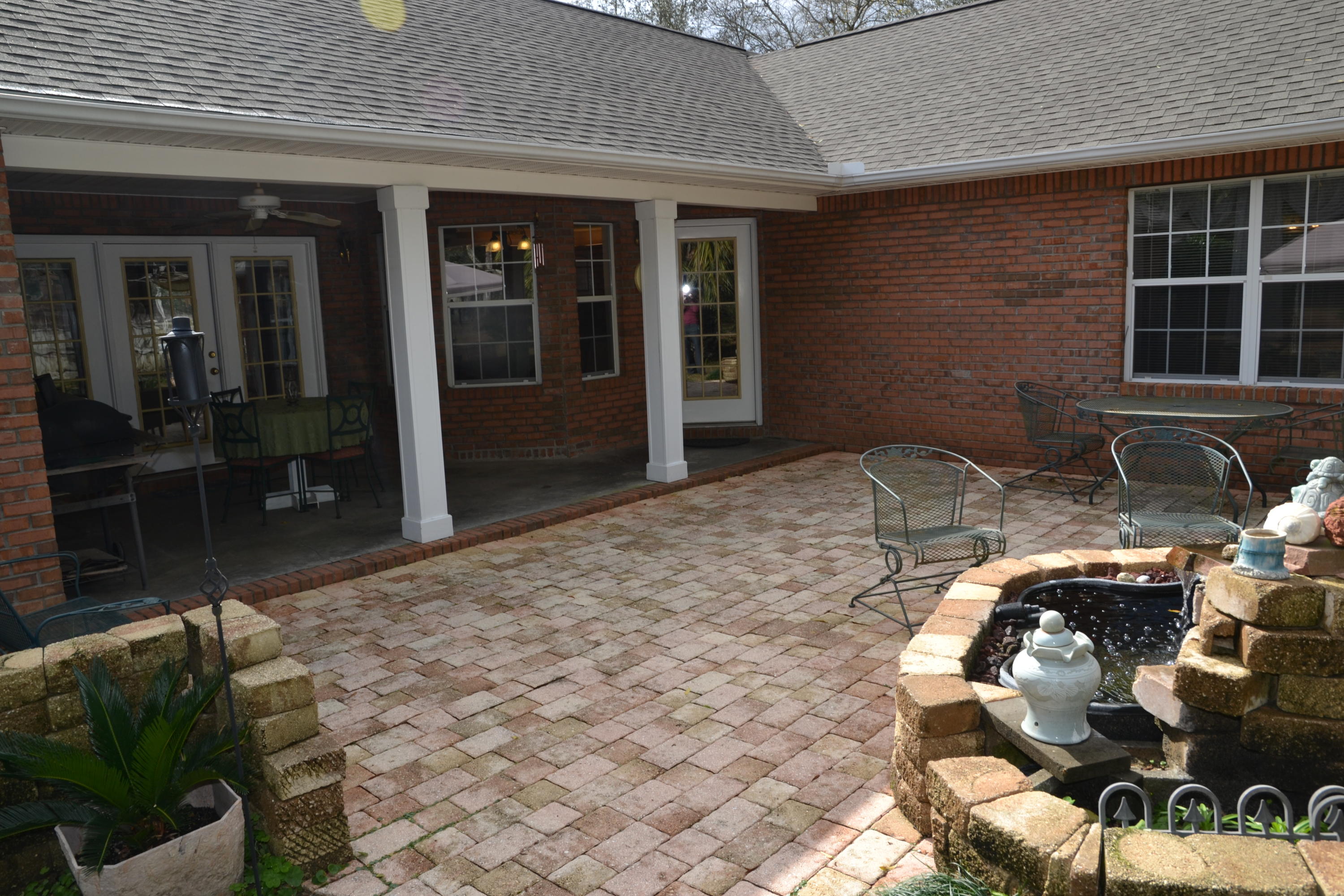 ROYAL OAKS - Residential