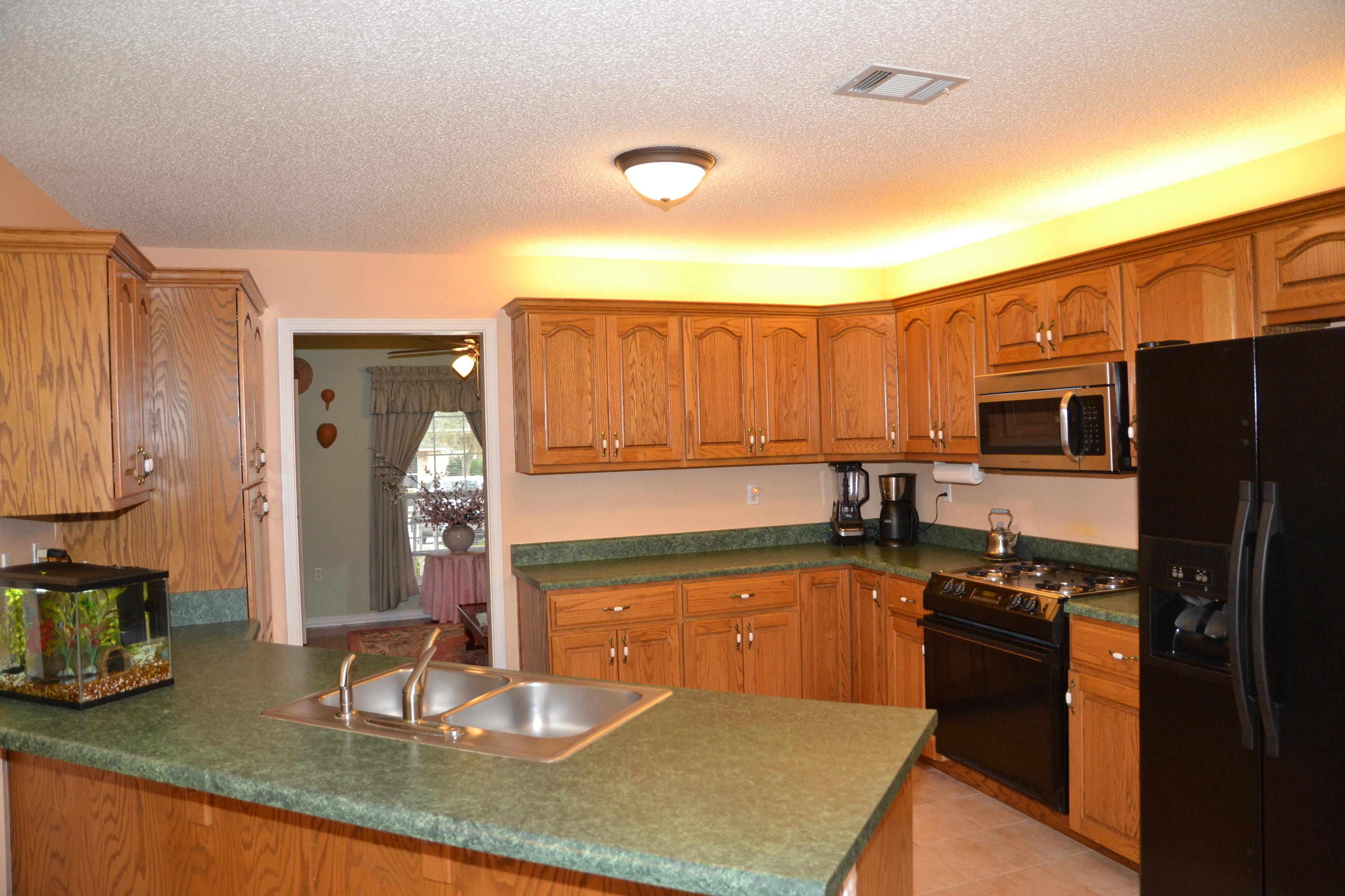 ROYAL OAKS - Residential