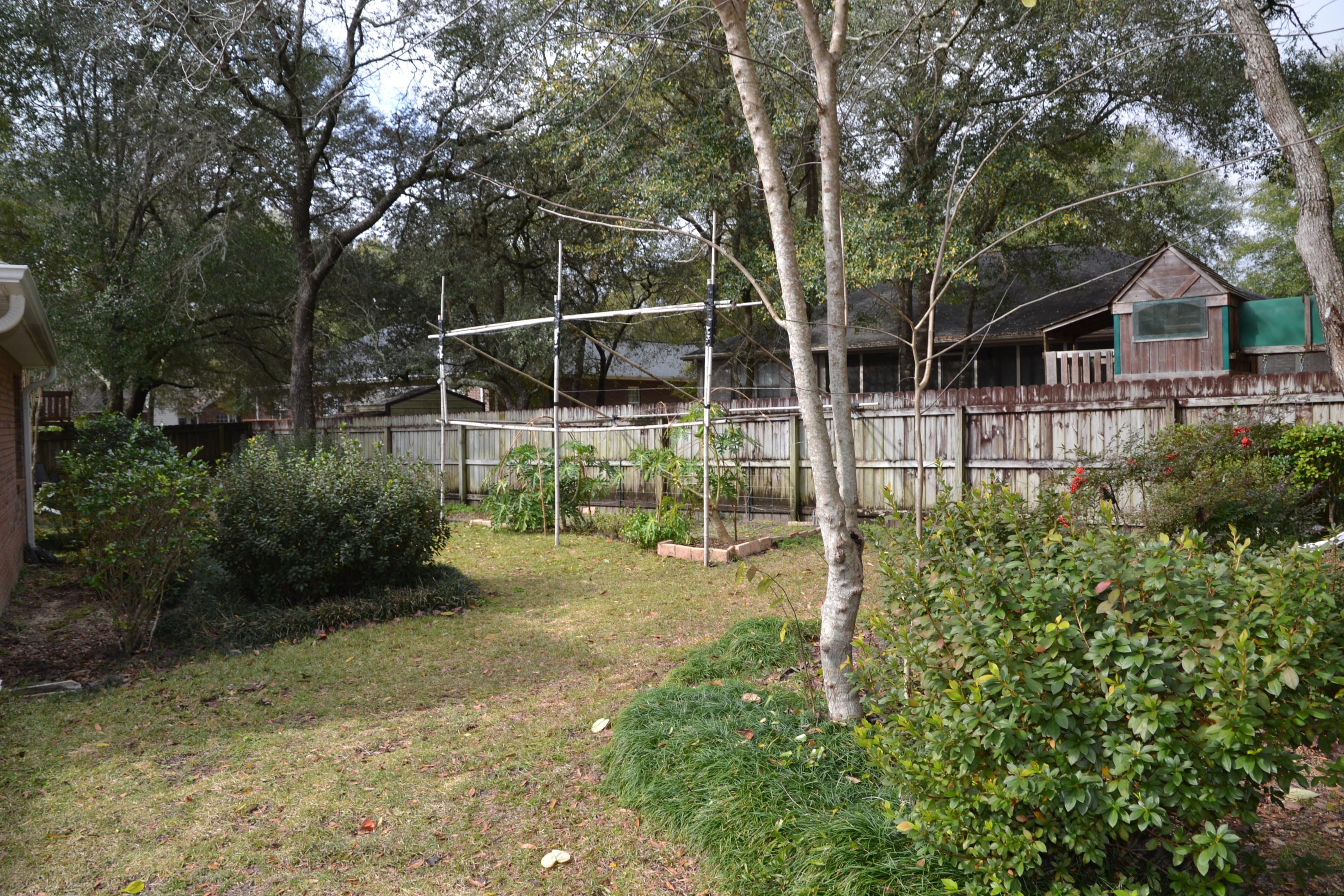 ROYAL OAKS - Residential