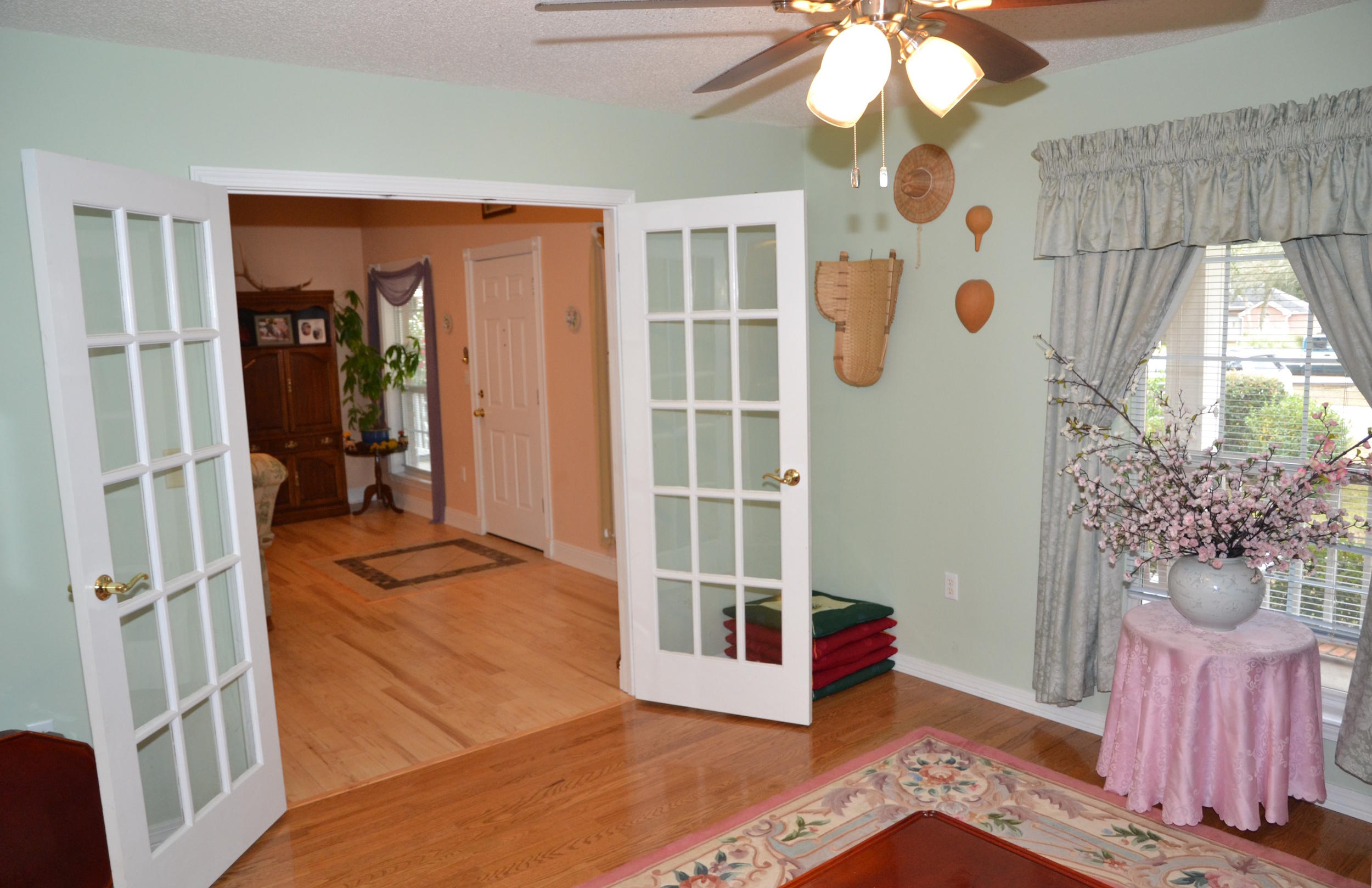 ROYAL OAKS - Residential