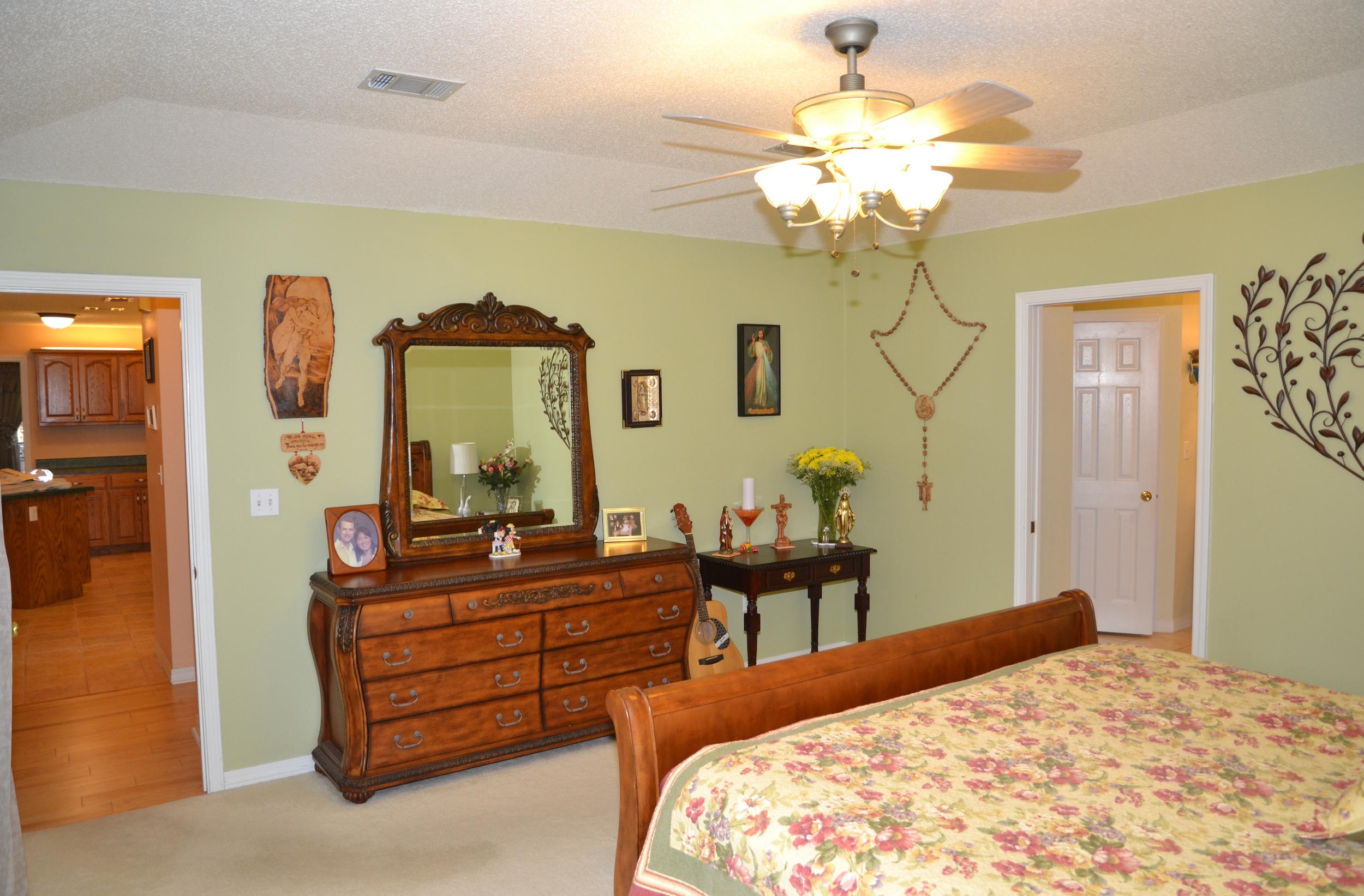 ROYAL OAKS - Residential