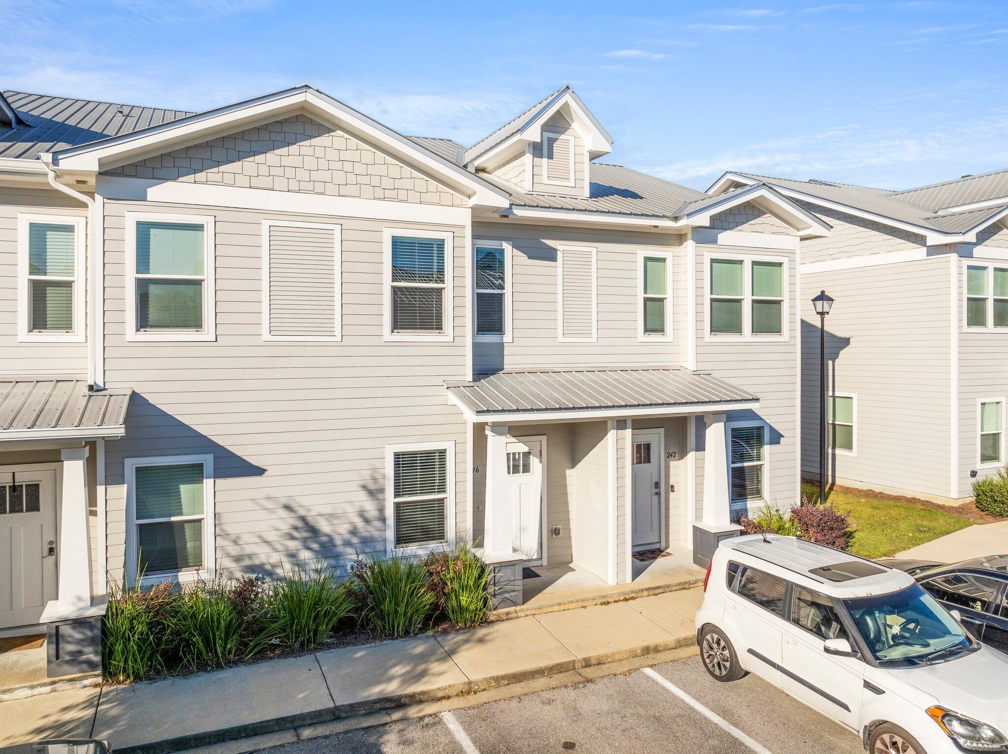 VERANDAS OF FREEPORT, THE - Residential Lease