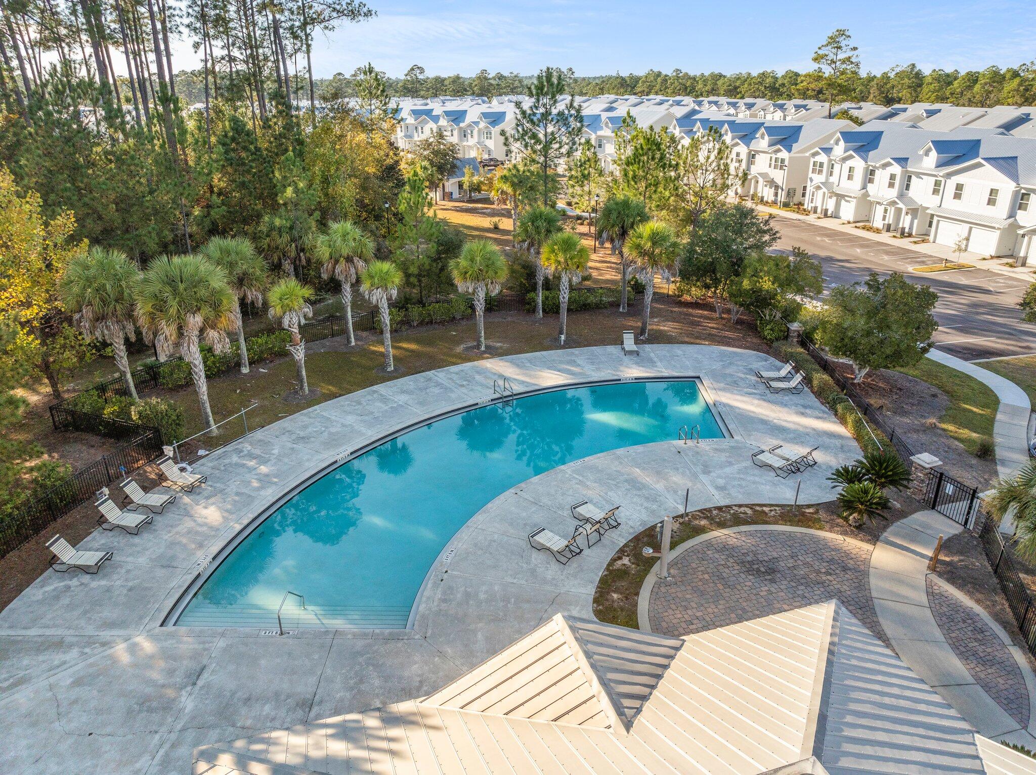 VERANDAS OF FREEPORT, THE - Residential Lease