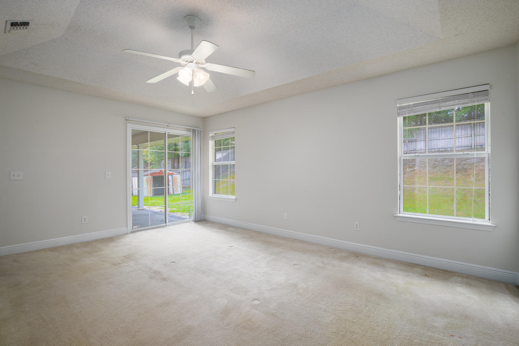 FOX VALLEY - Residential