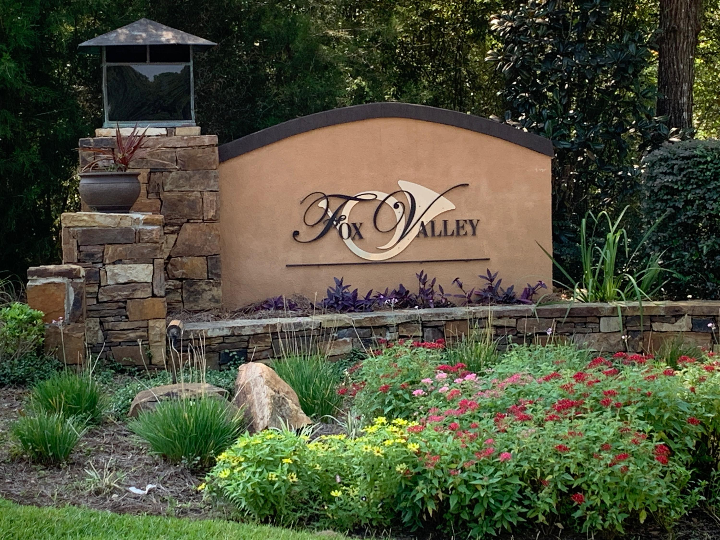 FOX VALLEY - Residential