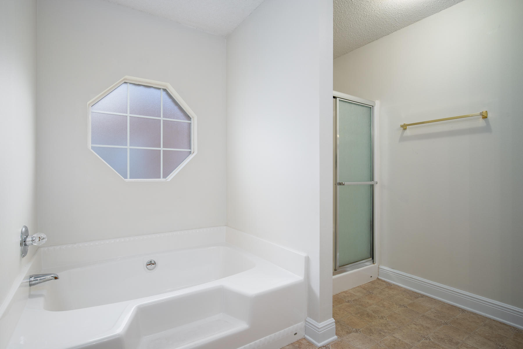 FOX VALLEY - Residential