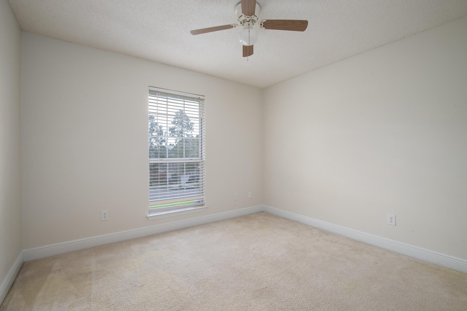 FOX VALLEY - Residential