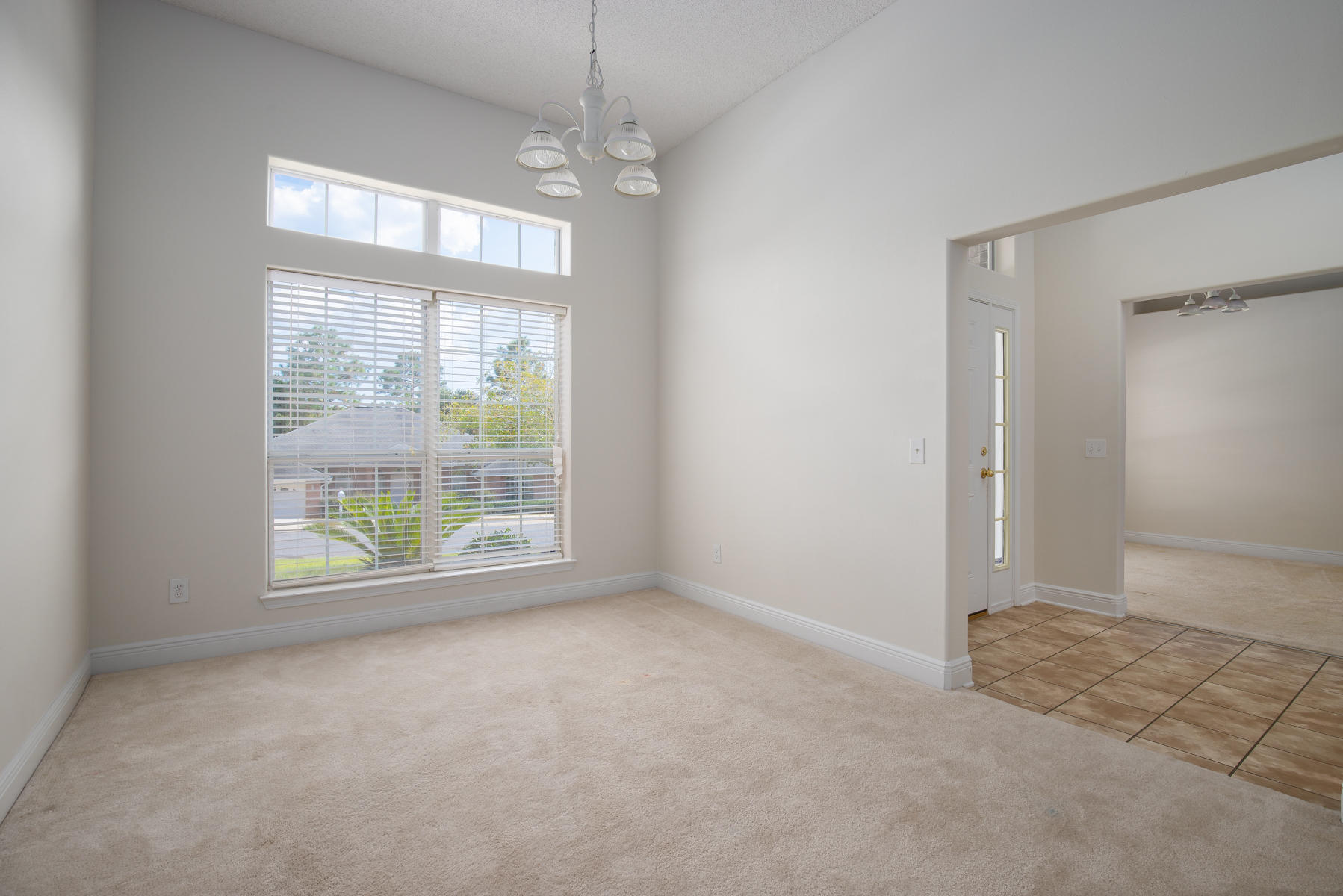 FOX VALLEY - Residential