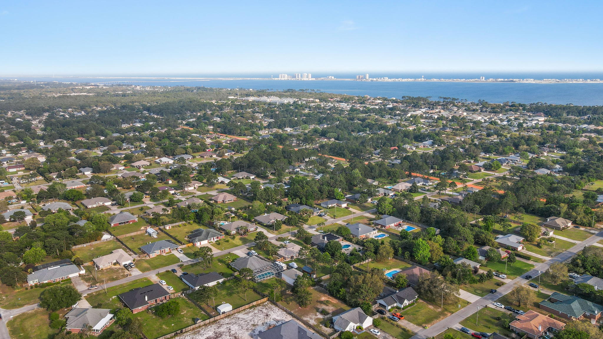 HOLLEY BY THE SEA - Residential