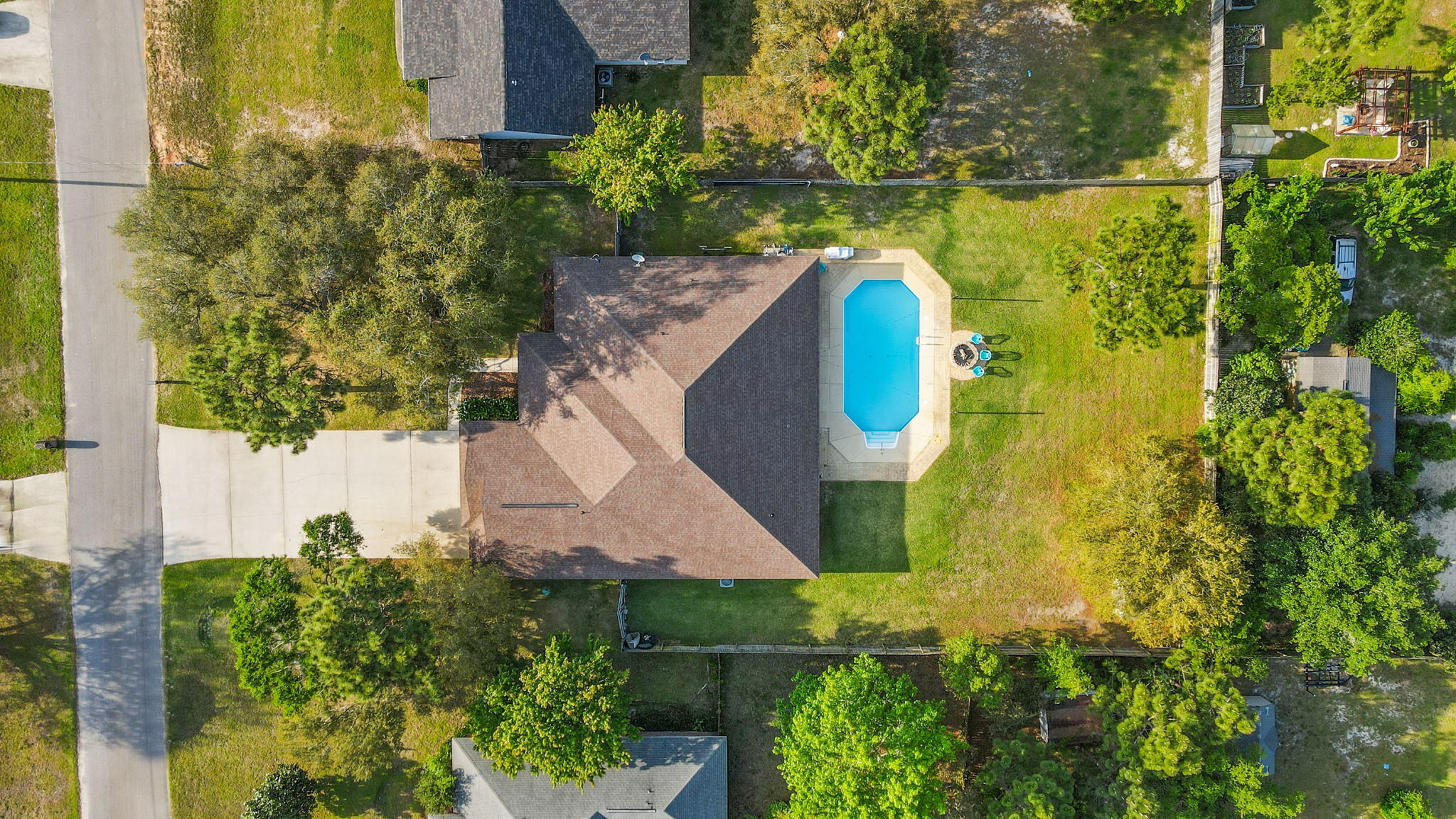 HOLLEY BY THE SEA - Residential