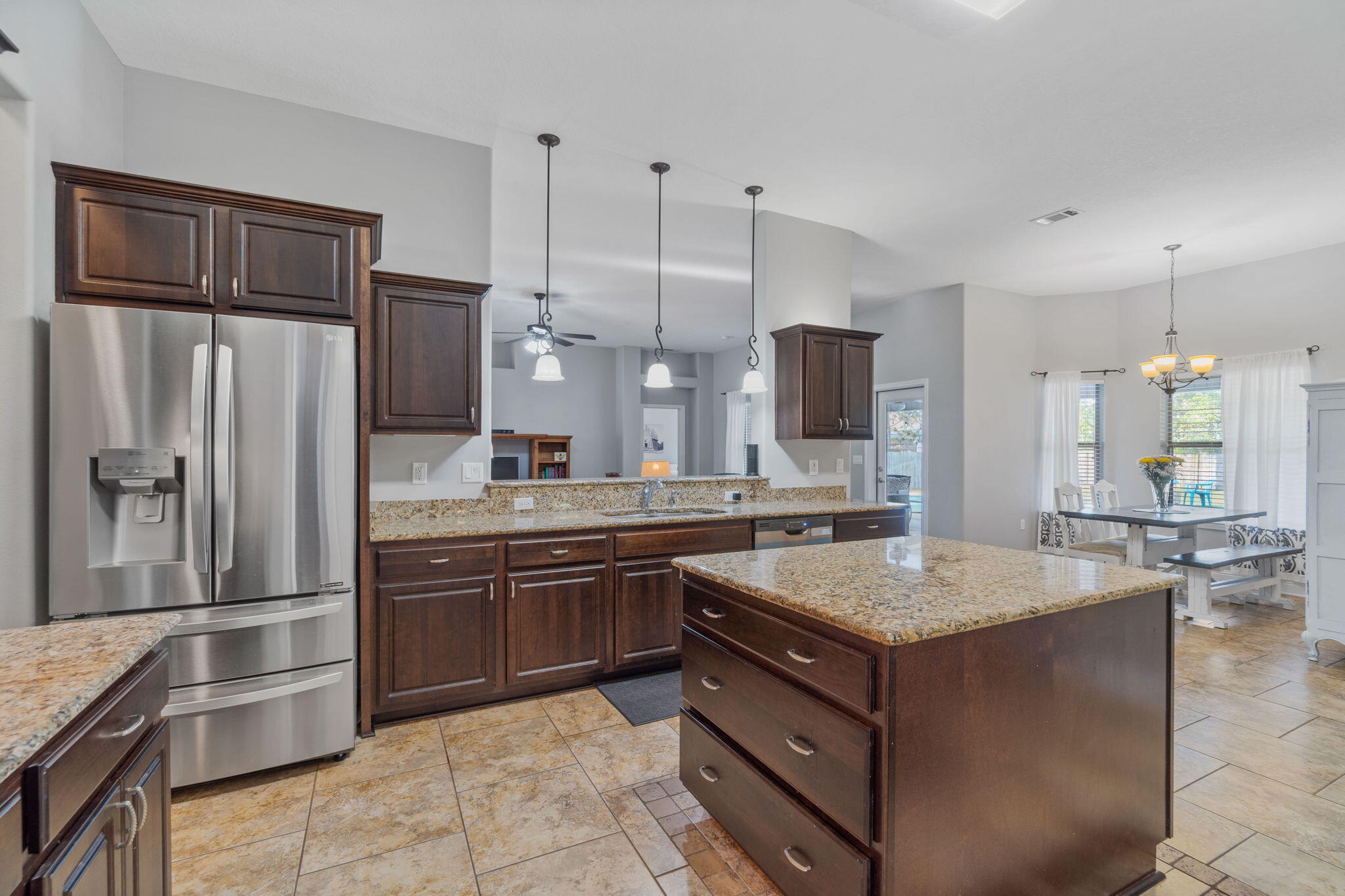 HOLLEY BY THE SEA - Residential