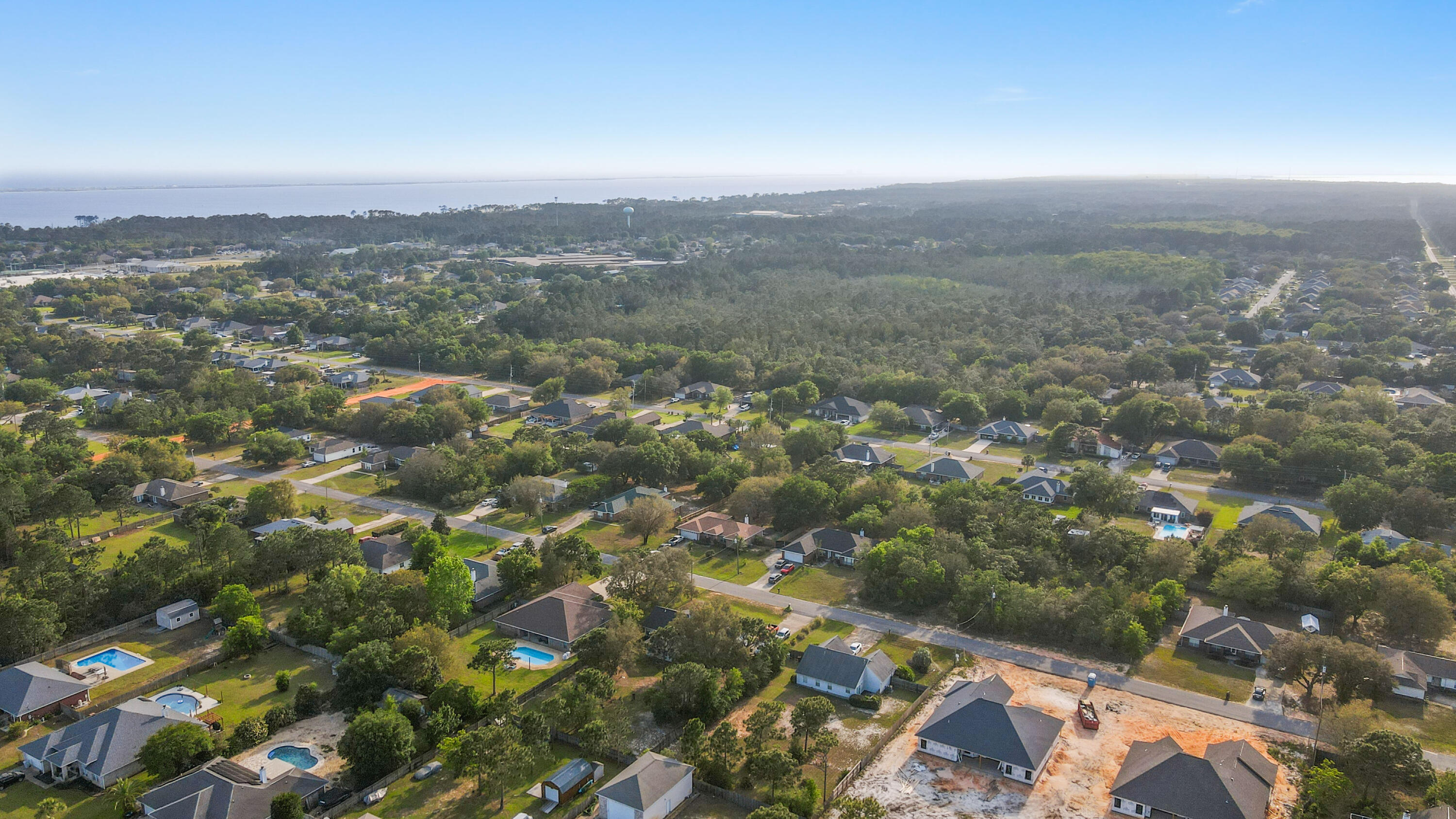 HOLLEY BY THE SEA - Residential