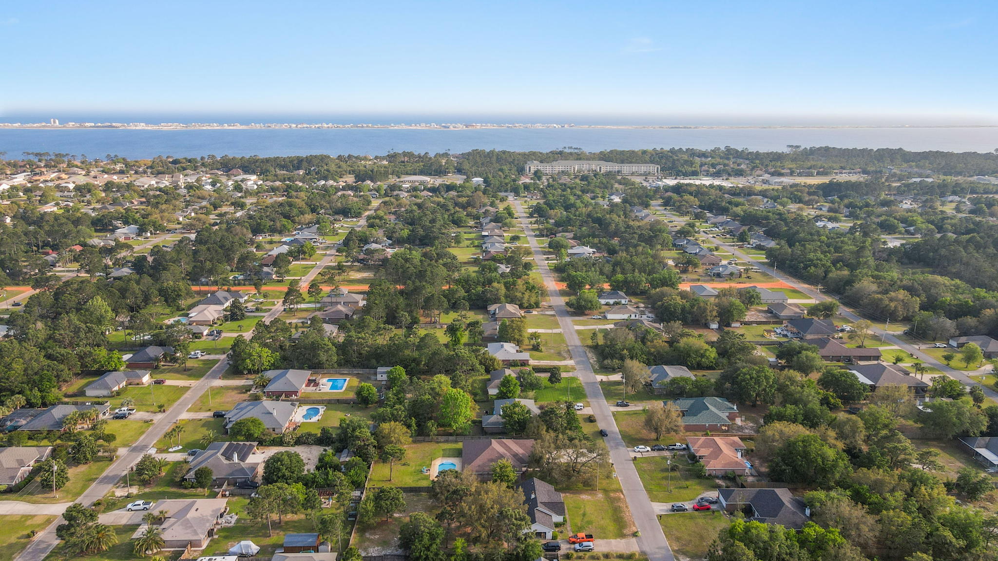 HOLLEY BY THE SEA - Residential