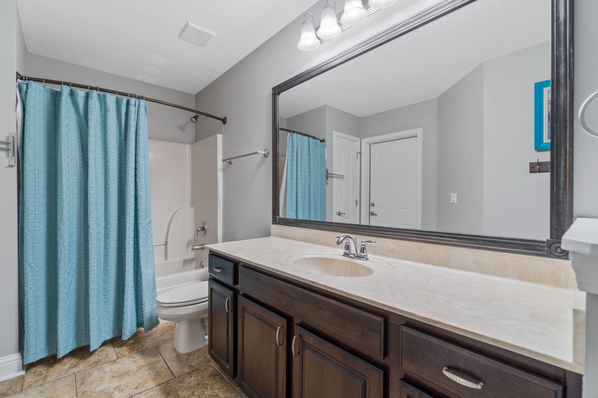 HOLLEY BY THE SEA - Residential