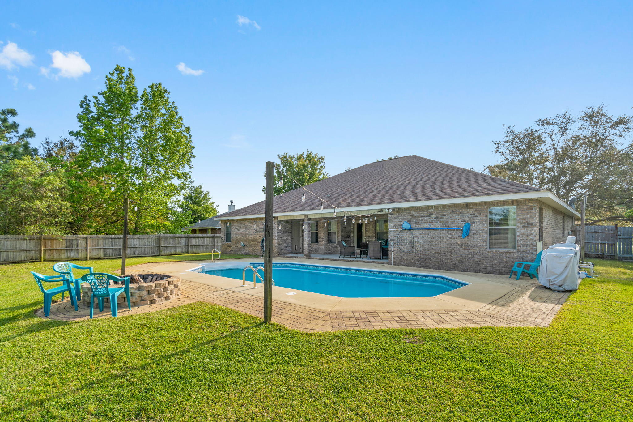 HOLLEY BY THE SEA - Residential