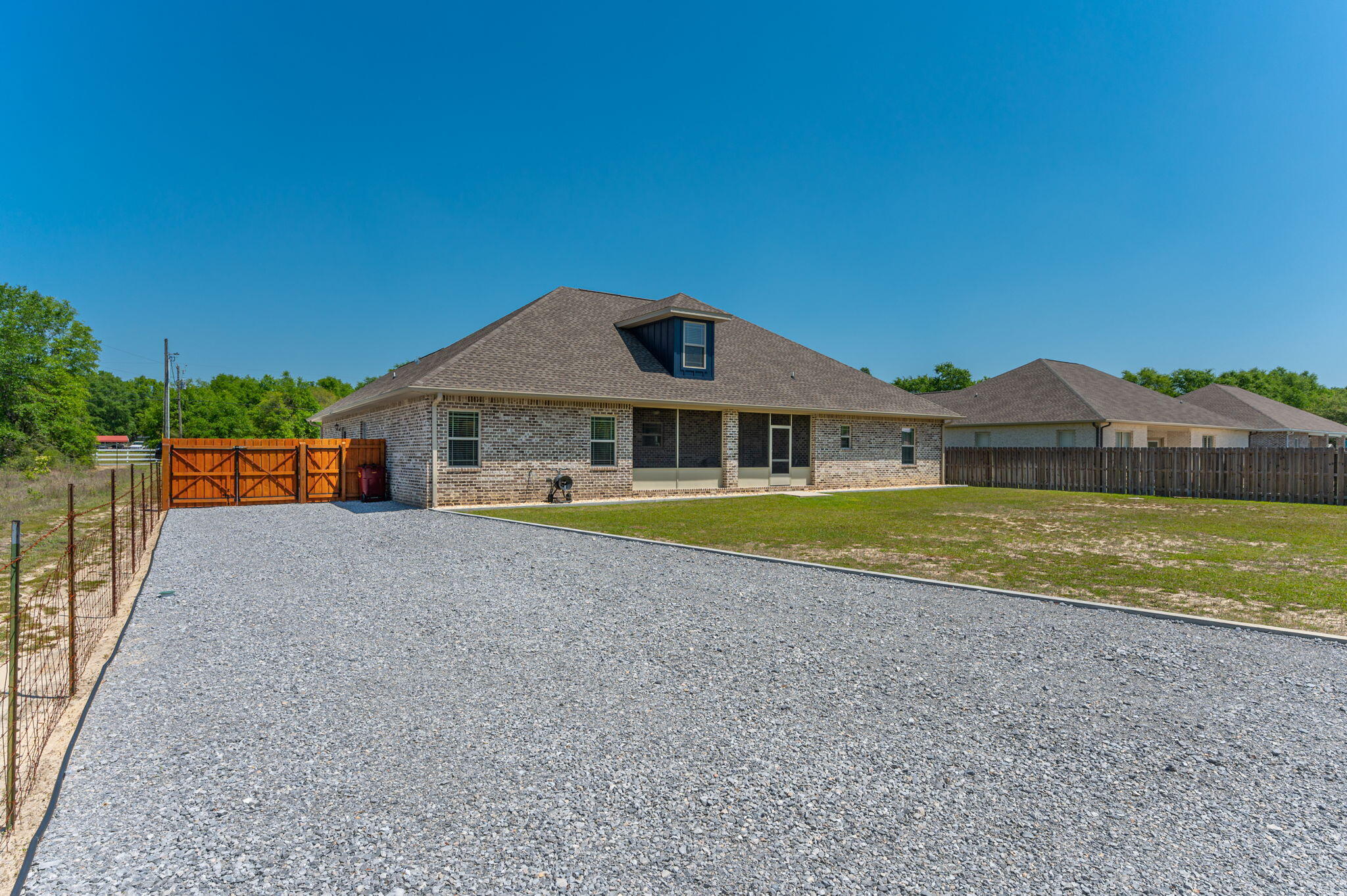 METES & BOUNDS - Residential