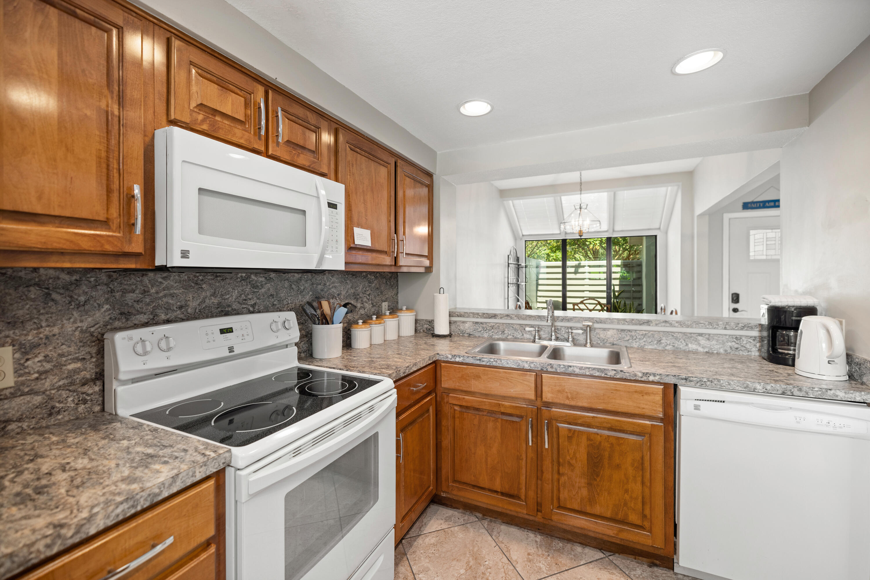 BEACHWALK VILLAS PH 04 - Residential