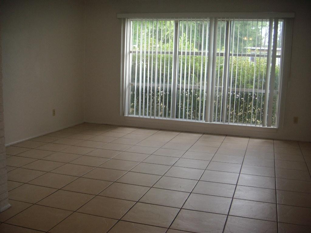 PARK PLACE 3RD ADDN - Residential Lease